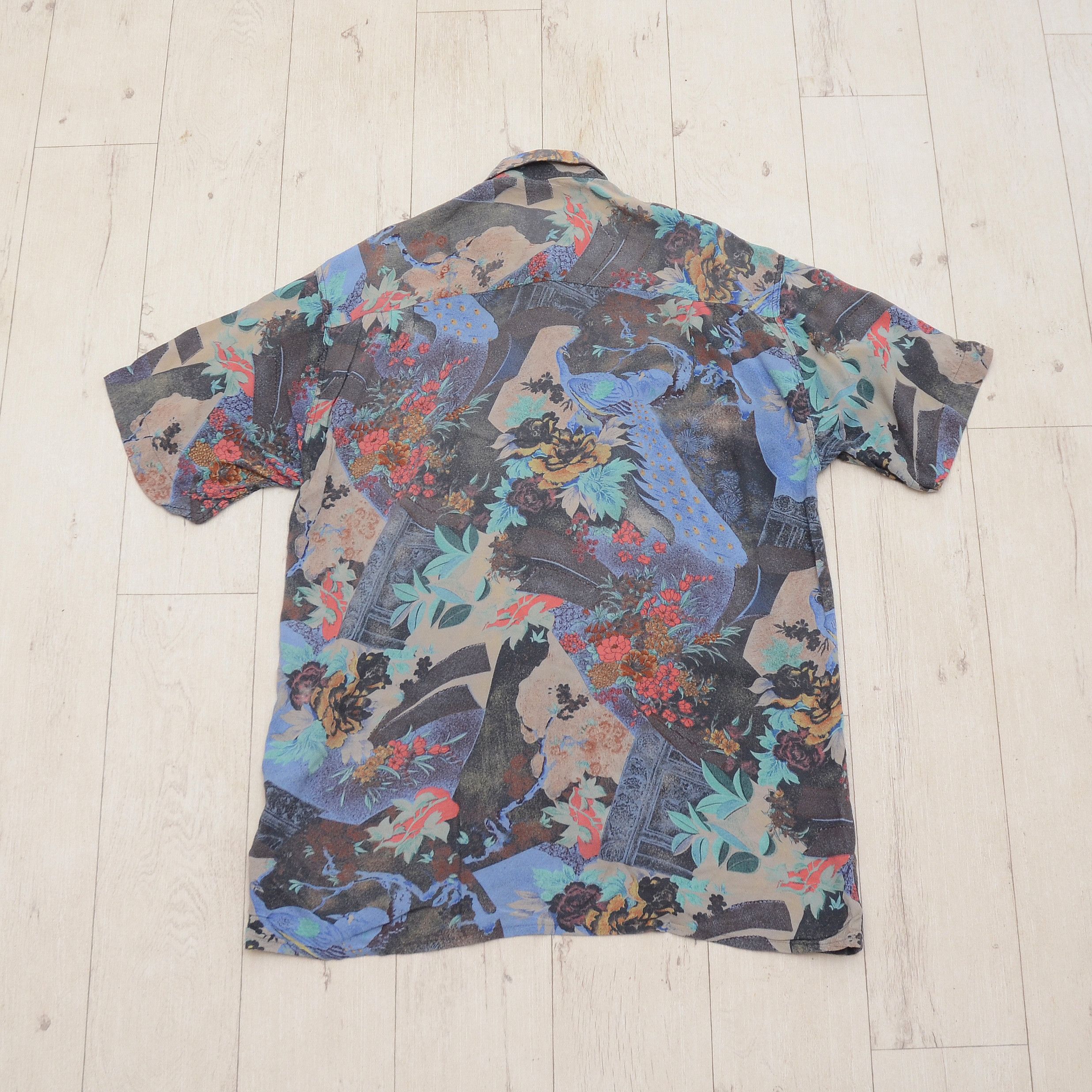 Vintage Vintage Hatico Hawaii Shirt L Viscose Abstract Floral Size US L / EU 52-54 / 3 - 2 Thumbnail