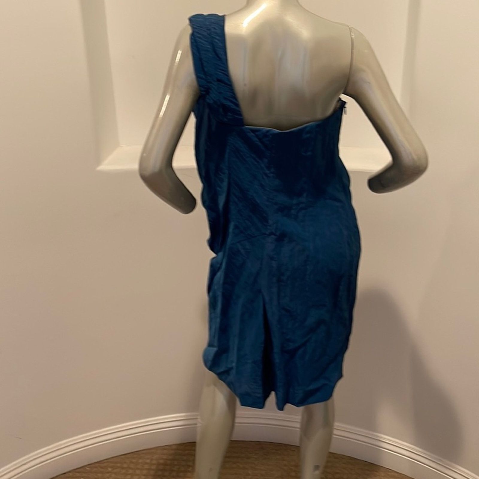 Ports 1961 Ports 1961 Runway One Shoulder Blue Sapphire Dress Size 10 Size L / US 10 / IT 46 - 4 Thumbnail