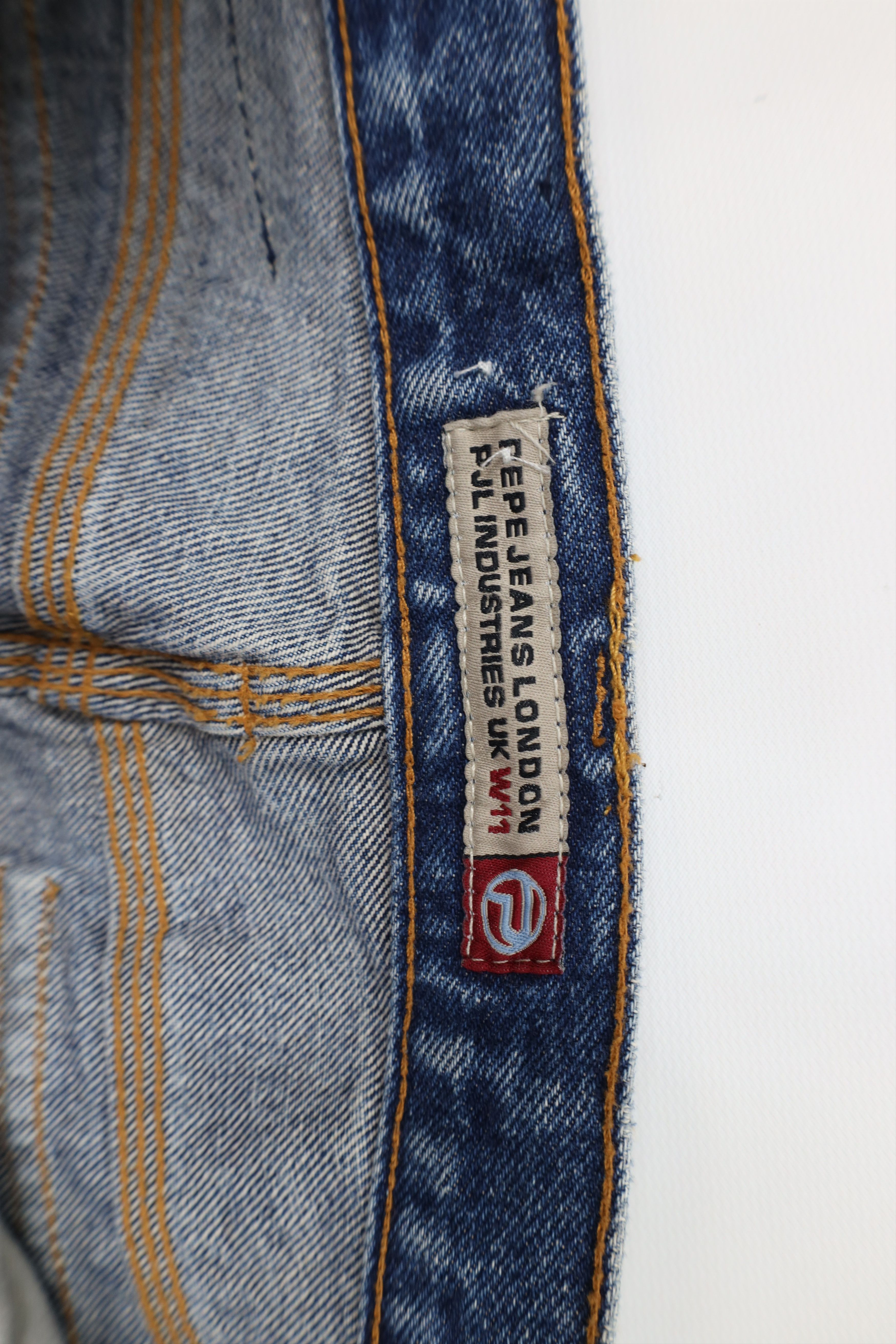 Pepe Jeans Vintage 90s Pepe Jeans Straight Leg Dungaree Denim Jeans Size US 28 / EU 44 - 9 Thumbnail