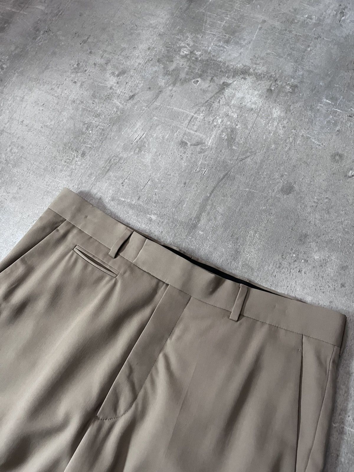 Dior Dior 2022 runway beige wool pants rare Size US 30 / EU 46 - 4 Thumbnail