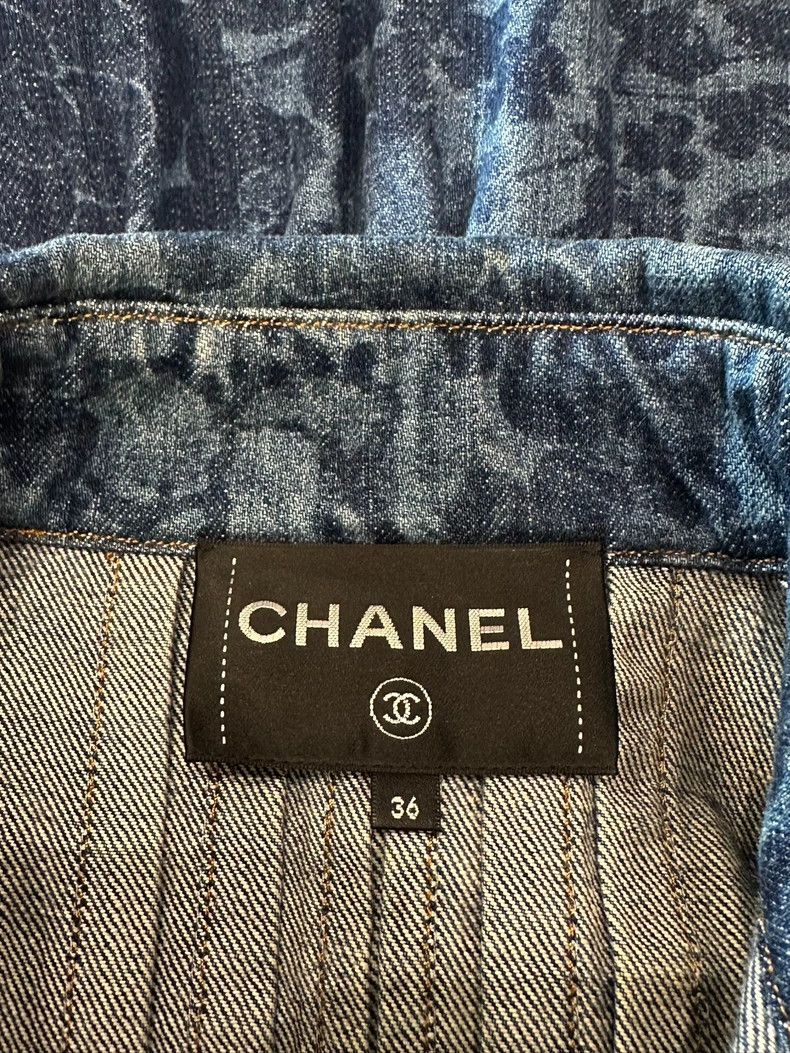 Chanel Chanel Airport series camellia full-print denim jacket Size XS / US 0-2 / IT 36-38 - 7 Thumbnail