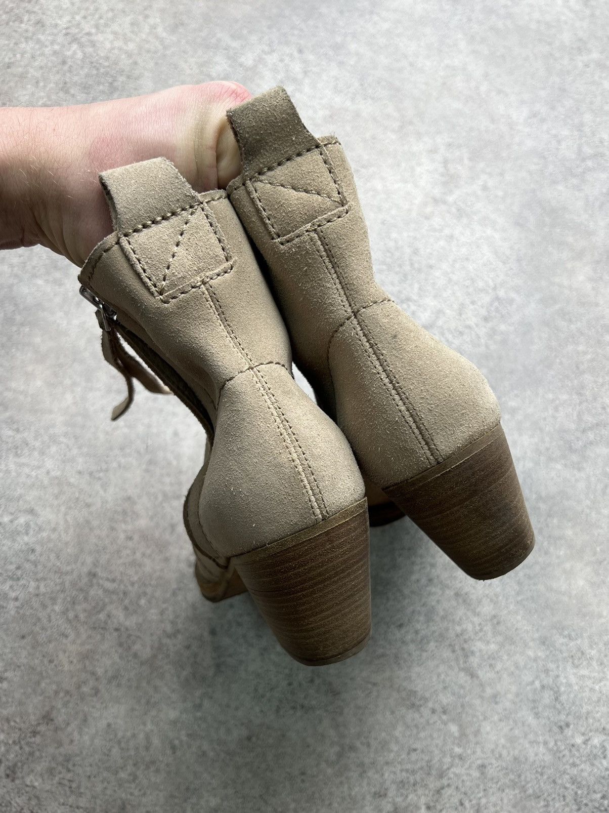 Acne Studios Acne Studios platform heels suede boots Size US 8 / IT 38 - 12 Thumbnail