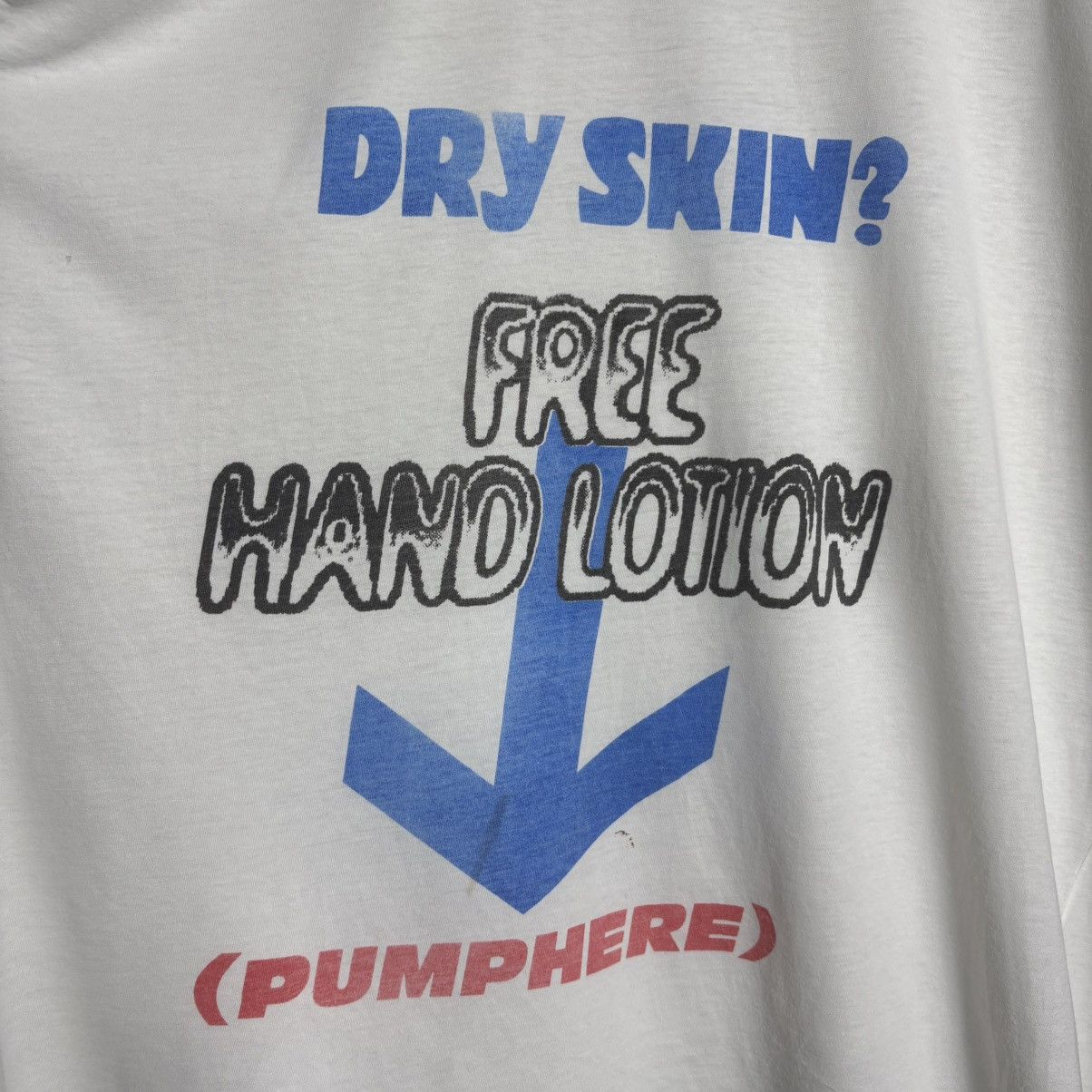 Vintage Vintage Dry Skin Free Hand Lotion Pump Here Parody T-Shirt Size US XL / EU 56 / 4 - 2 Thumbnail