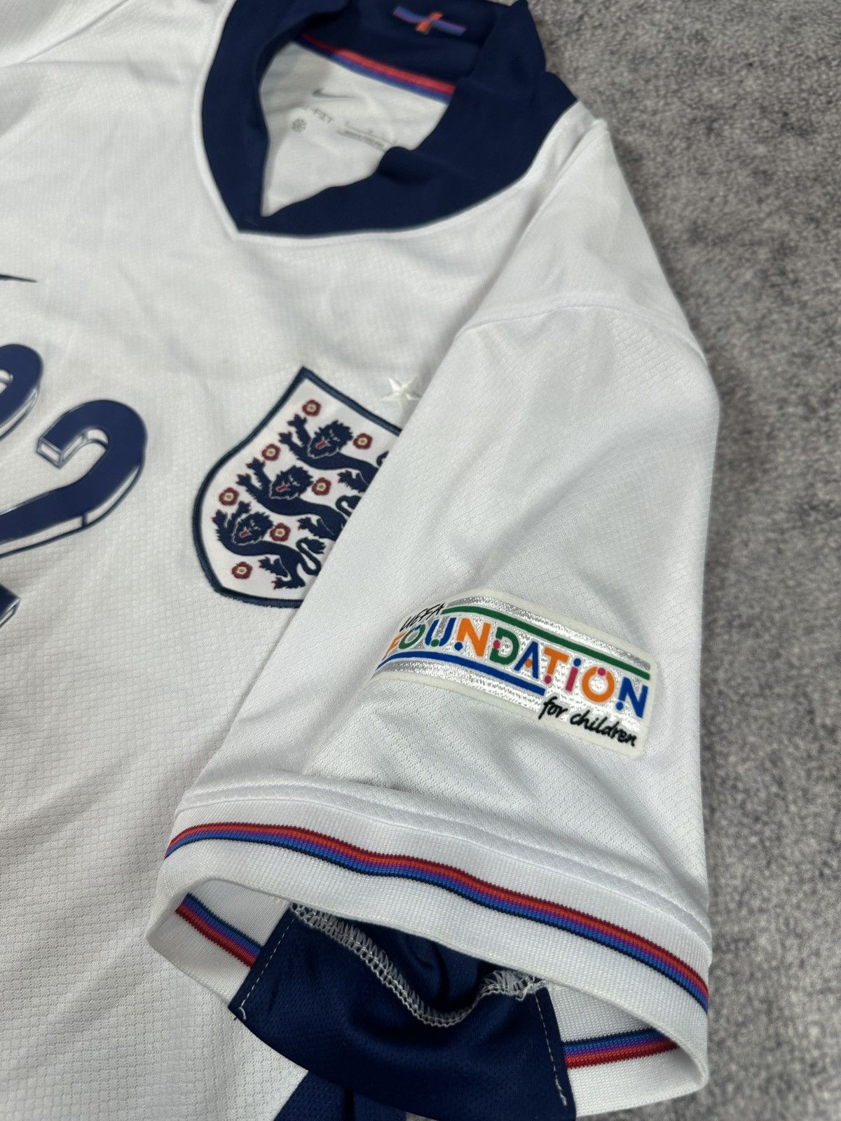Nike Nike England 22 Bellingham Soccer Jersey Blokecore L Rare Size US L / EU 52-54 / 3 - 5 Thumbnail