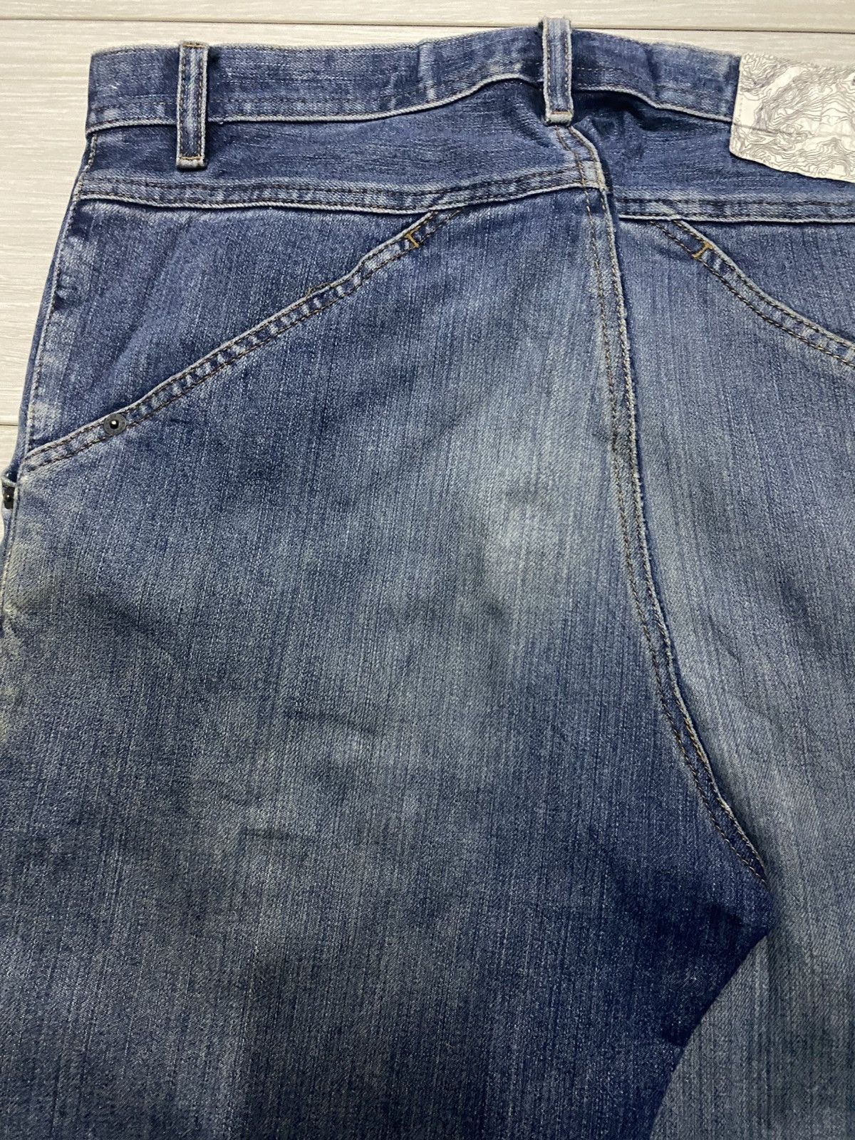 The North Face Vintage The North Face Distressed Slim Fit Jeans Size US 33 - 5 Thumbnail