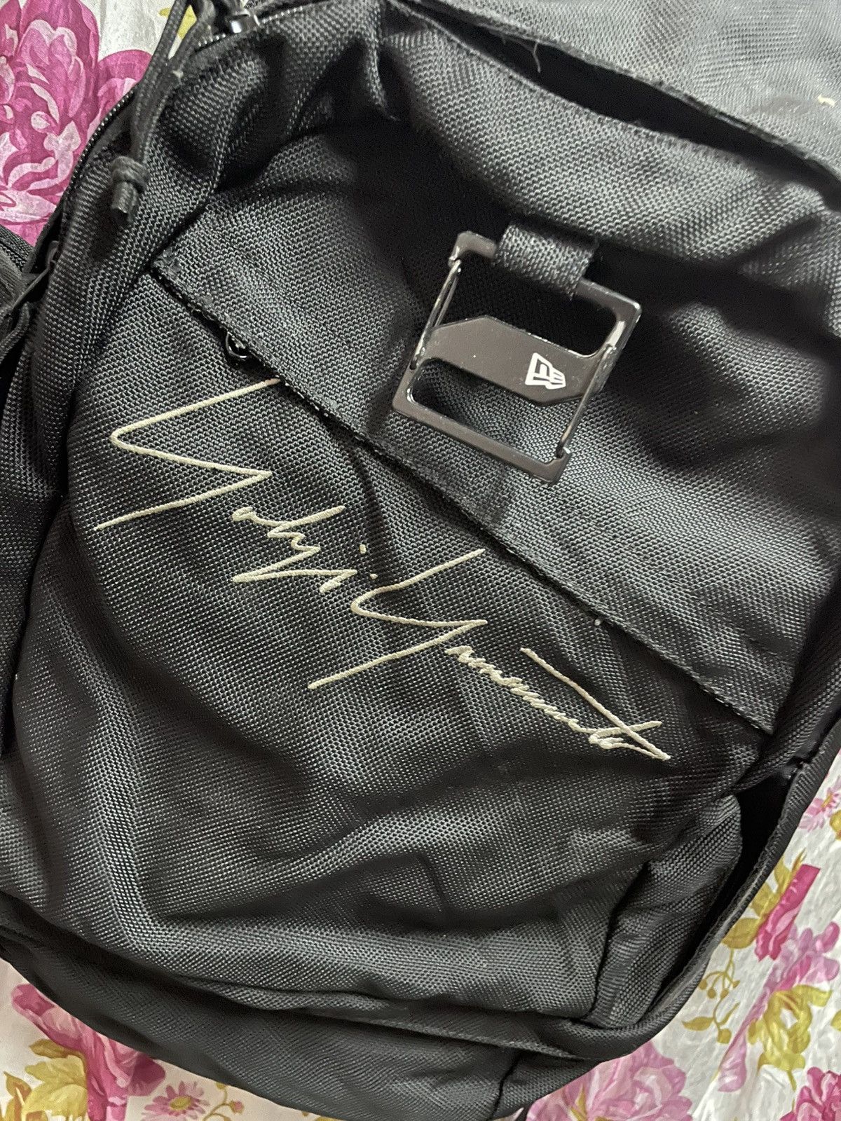 New Era × Yohji Yamamoto Yohji yamamoto sign x New Era Size ONE SIZE - 8 Thumbnail