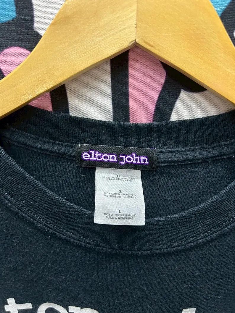 Vintage Vintage 2000s Elton John tshirt size L Size US L / EU 52-54 / 3 - 4 Thumbnail