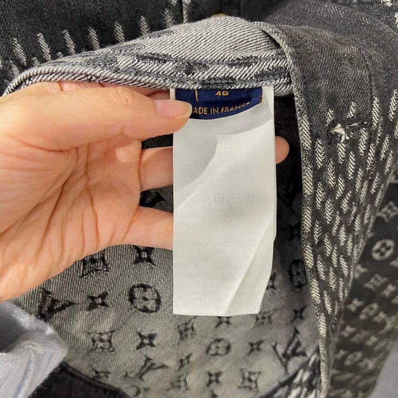 Other Louis Vuitton Xnigo co-branded presbyopic full-print denim Size US M / EU 48-50 / 2 - 4 Thumbnail
