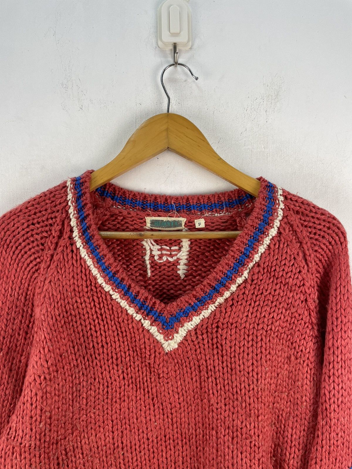 Vintage Vintage Blonia Hand Knit Sweater Knitwear Baggy Size US L / EU 52-54 / 3 - 3 Thumbnail