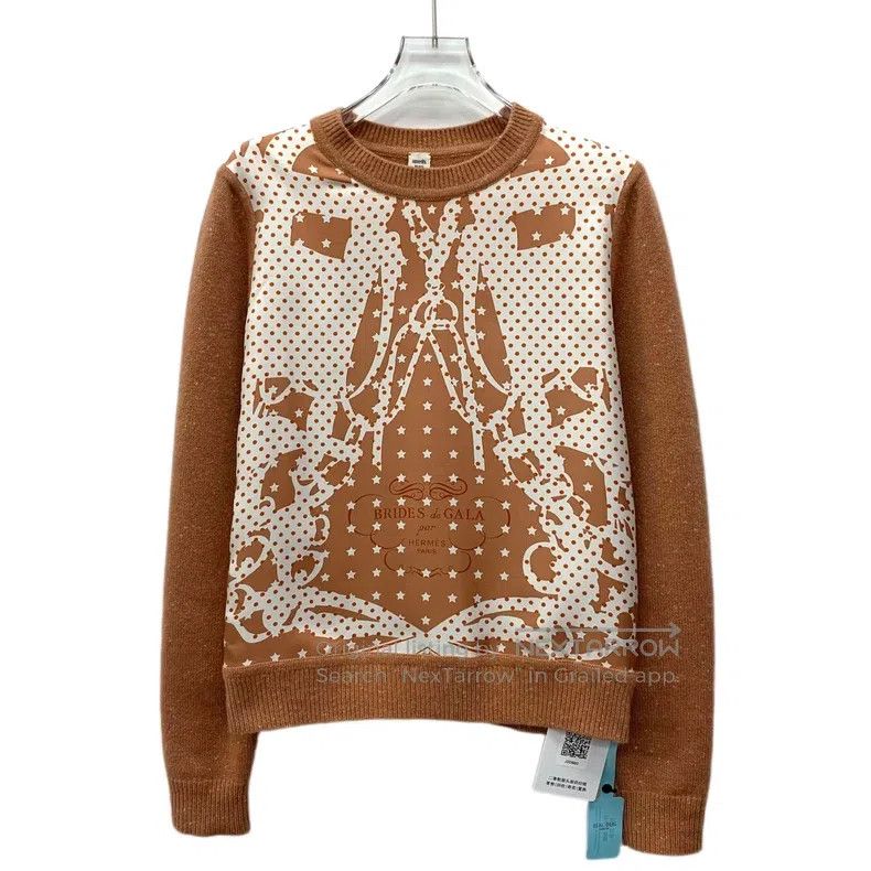 Hermes Hermes Orange letter polka dot print mulberry silk round-n Size XS / US 0-2 / IT 36-38 - 1 Thumbnail