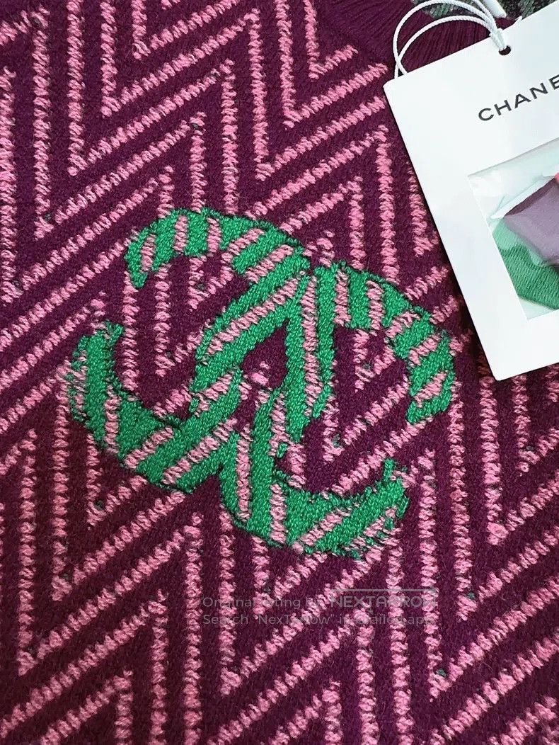 Chanel Chanel 21K knitted large logo wavy v-pattern purple long-s Size XXS / US 00 / IT 34 - 3 Thumbnail