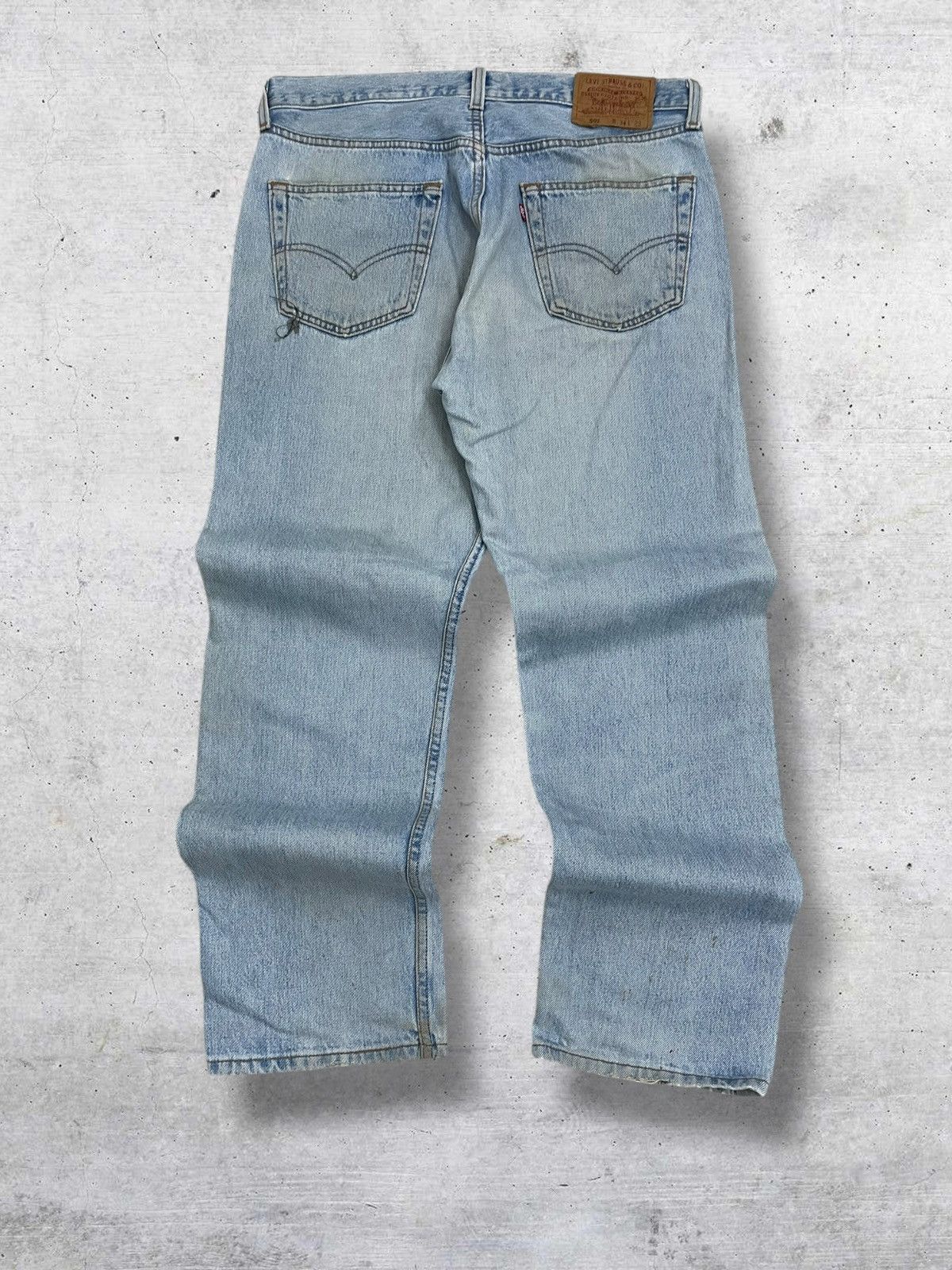 Levi's Vintage Clothing VINTAGE 501 LEVIS USA DESIGNER 90S OG RIPPED MUDWASH DENIM Size US 32 / EU 48 - 9 Thumbnail