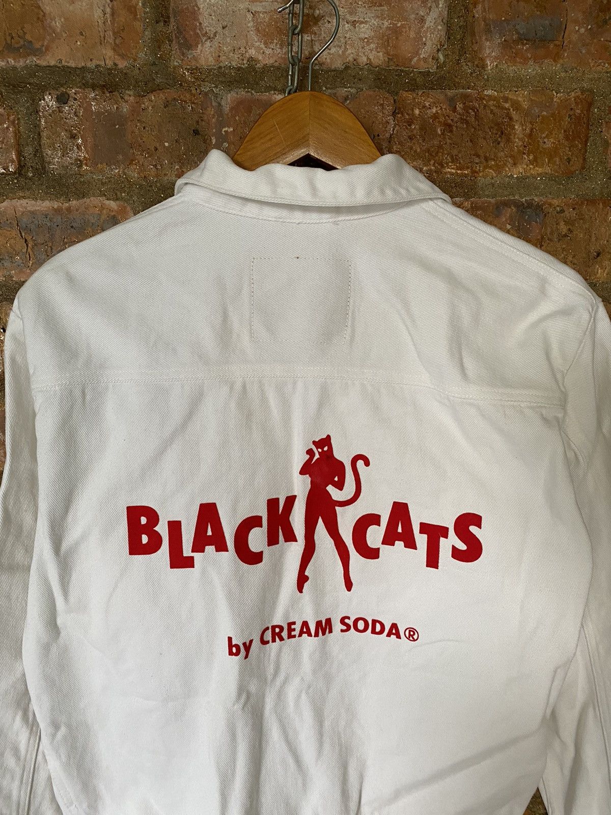 Japanese Brand Vtg Cream Soda Pink Dragons black Cat trucker Size US M / EU 48-50 / 2 - 3 Thumbnail