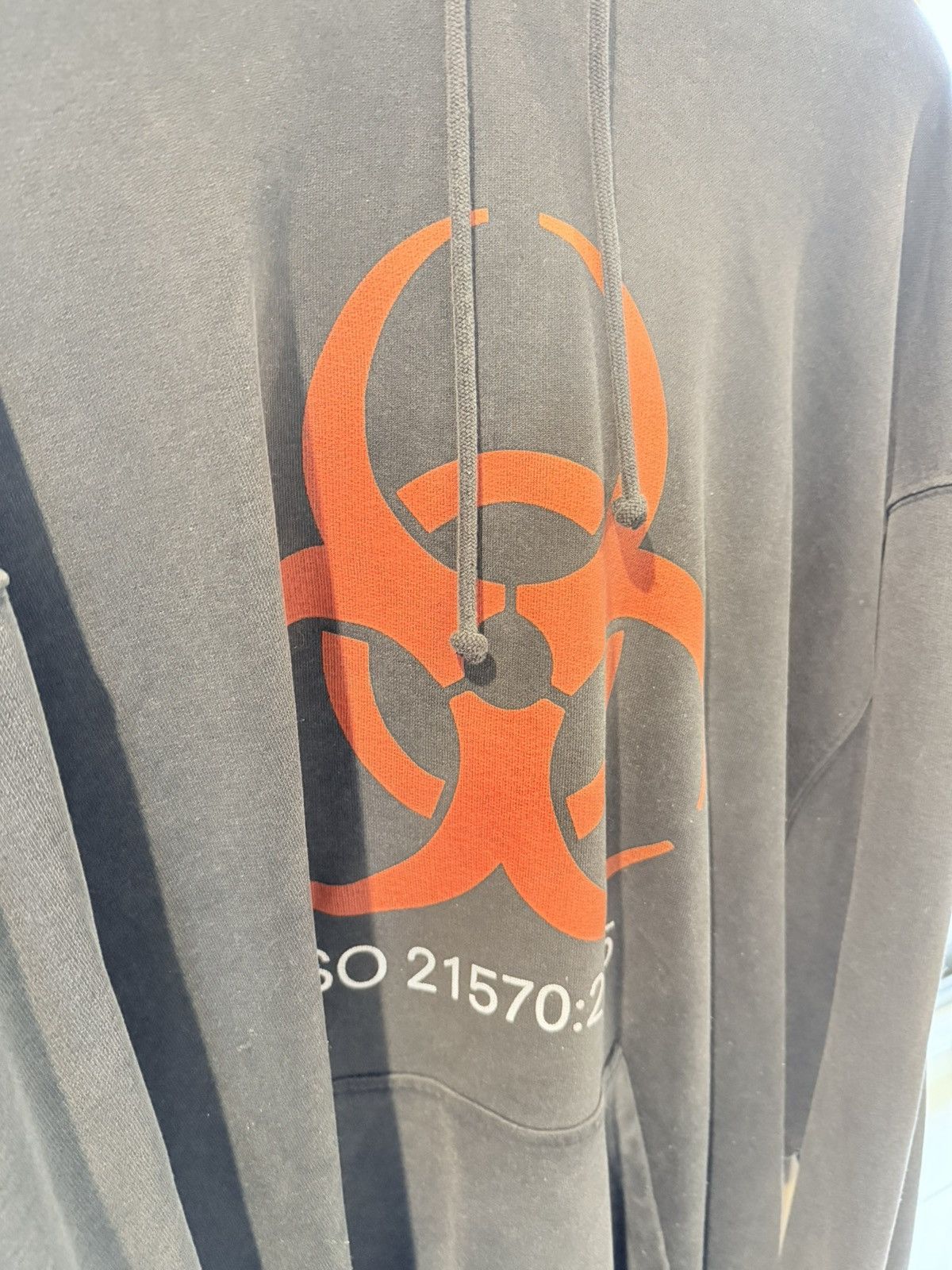 Vetements Vetements Genetically Modified Size US M / EU 48-50 / 2 - 2 Thumbnail