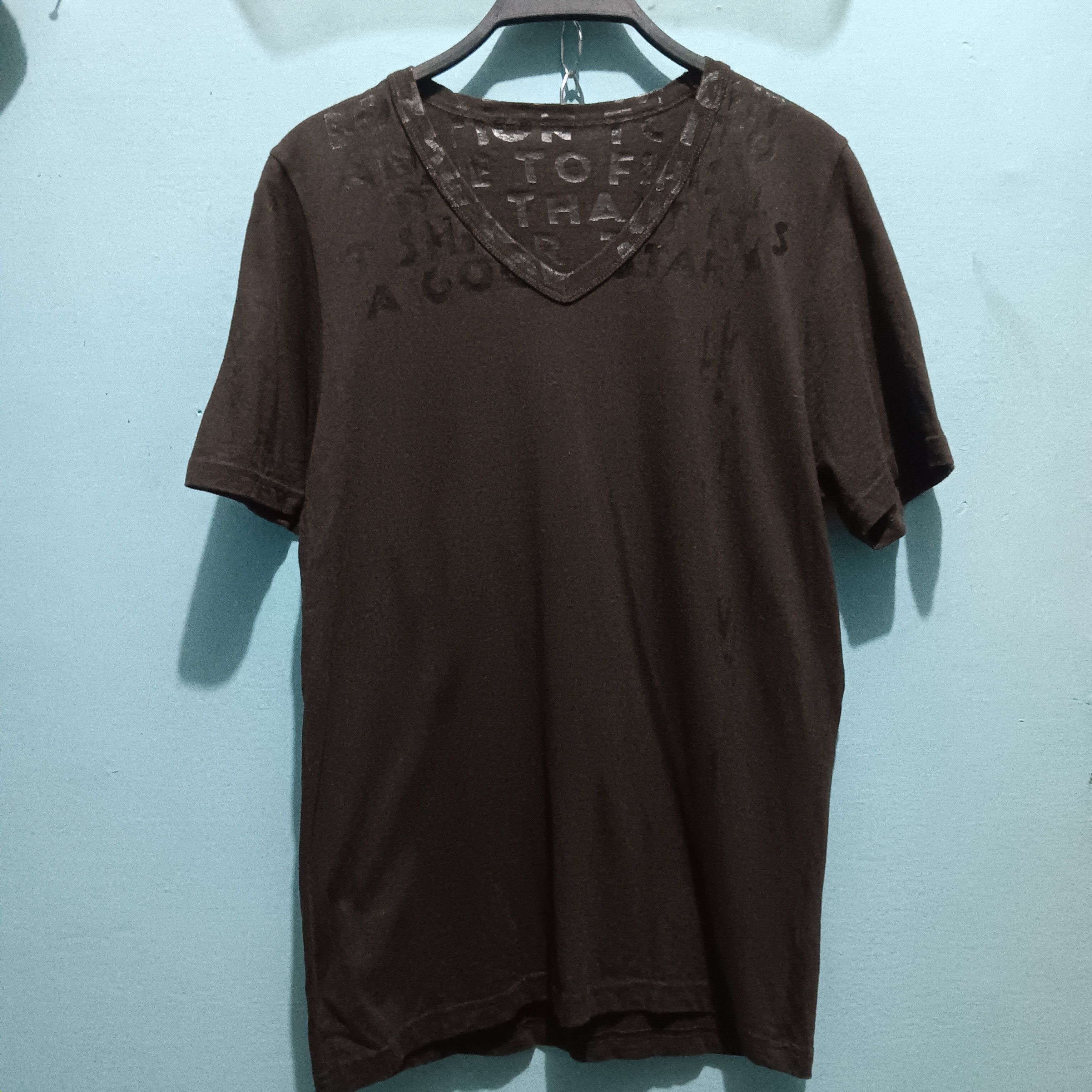 Maison Margiela Maison Margiela vneck t-shirt Size US S / EU 44-46 / 1 - 1 Thumbnail