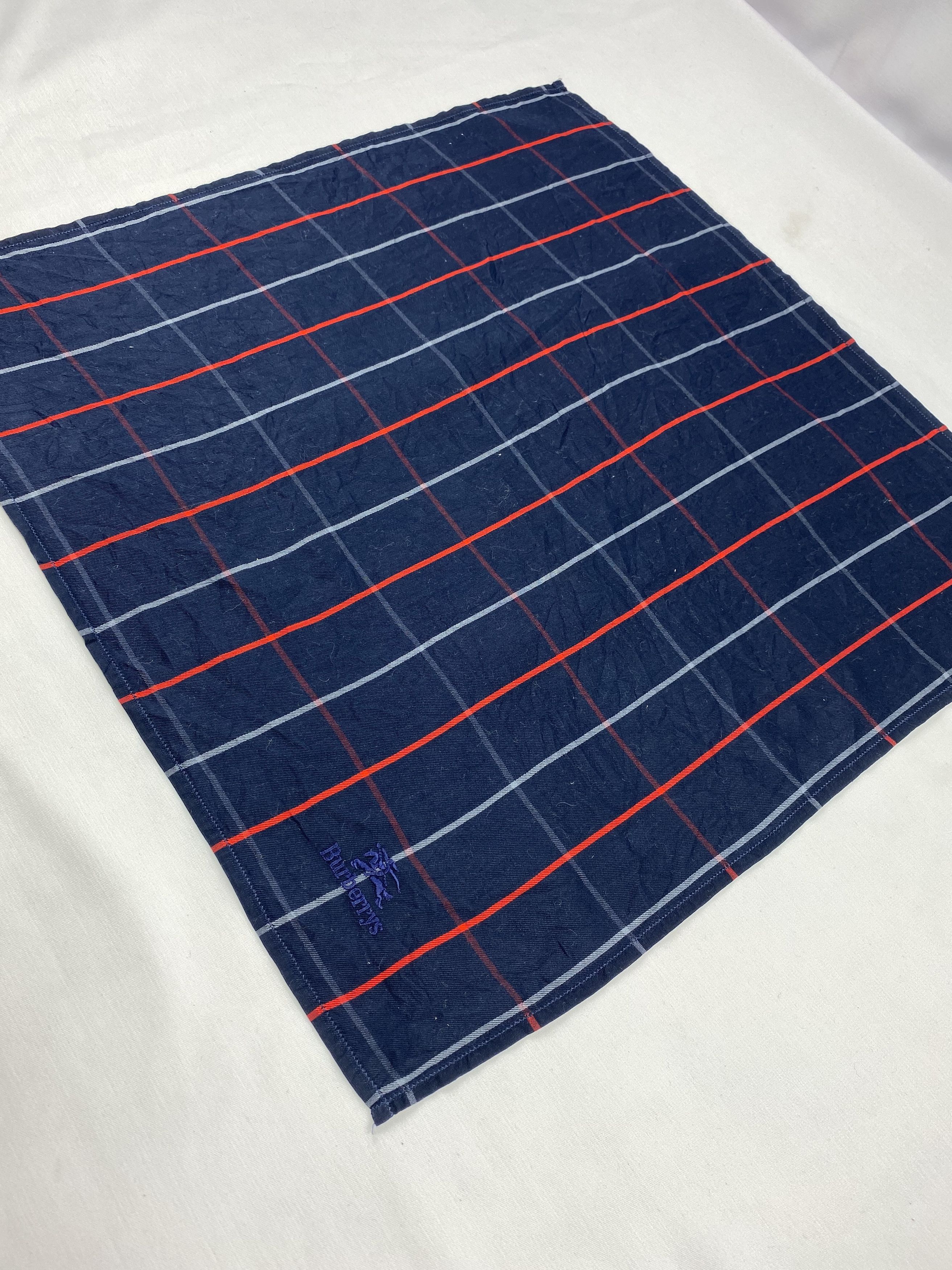 Burberry Burberry Handkerchief / Bandana / Neckerchief Size ONE SIZE - 4 Thumbnail