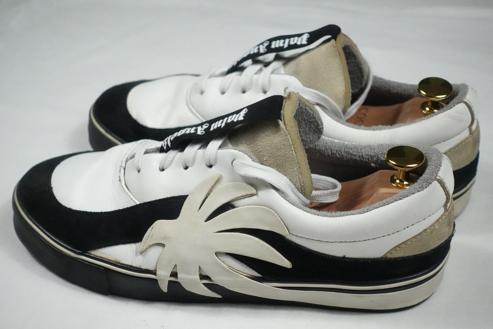 Palm Angels Palm Angels Sneakers Low Suede Tree White Black 42 EU 9 US Size US 9 / EU 42 - 2 Thumbnail