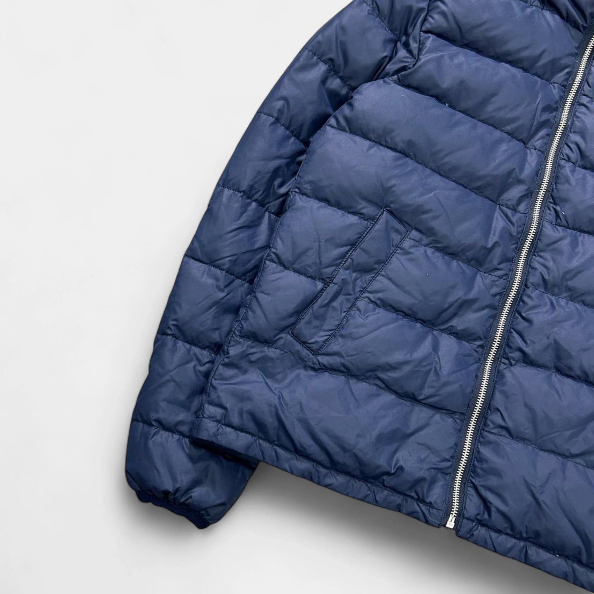Dolce & Gabbana Dolce & Gabbana 2010's Navy Puffer Jacket Size US S / EU 44-46 / 1 - 4 Thumbnail
