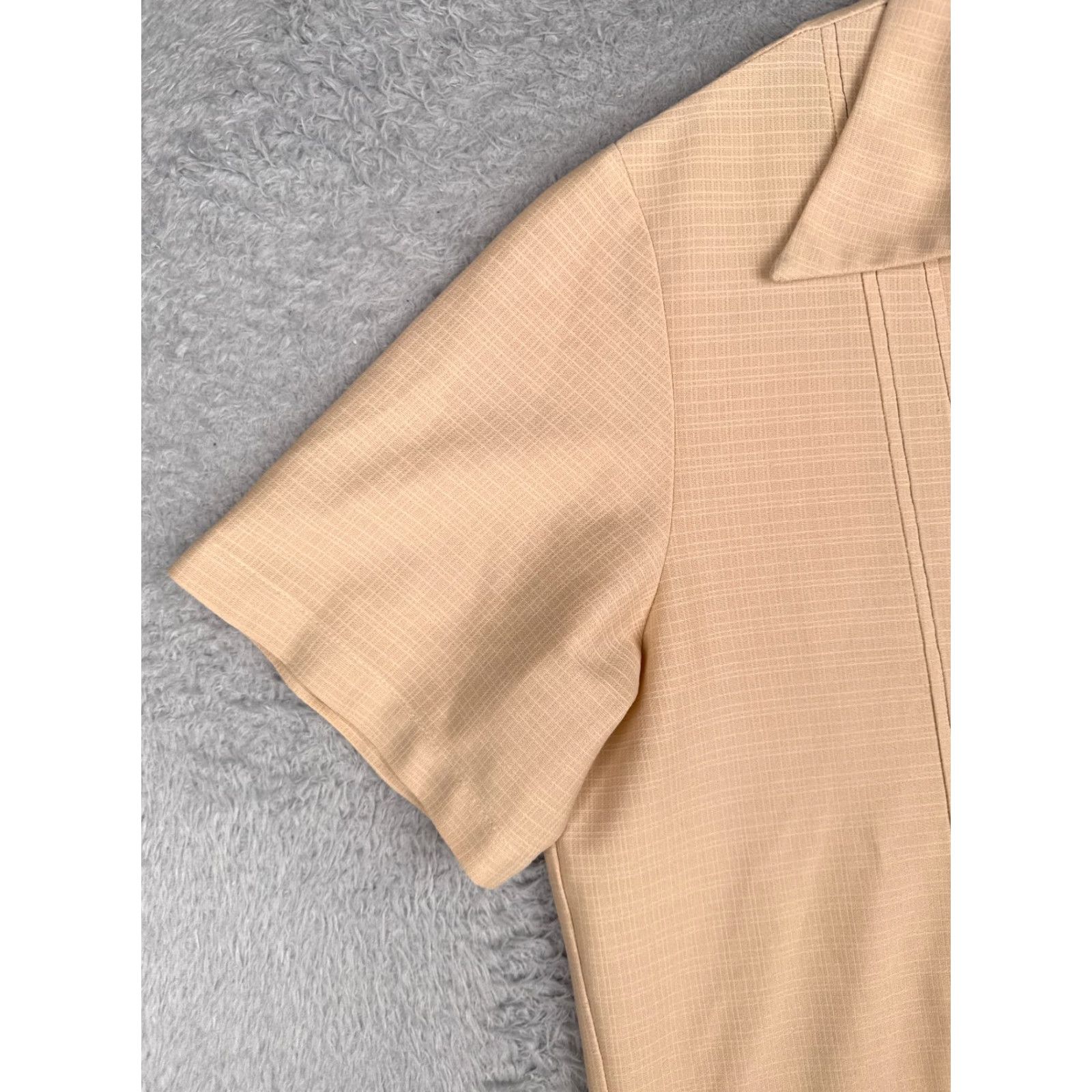 Vintage VINTAGE Mela Shirt Men Beige Short Sleeve Button-Up 3 Pocket Polyester Blend Aloha Beach Vacation XL Mens Size US XL / EU 56 / 4 - 3 Thumbnail