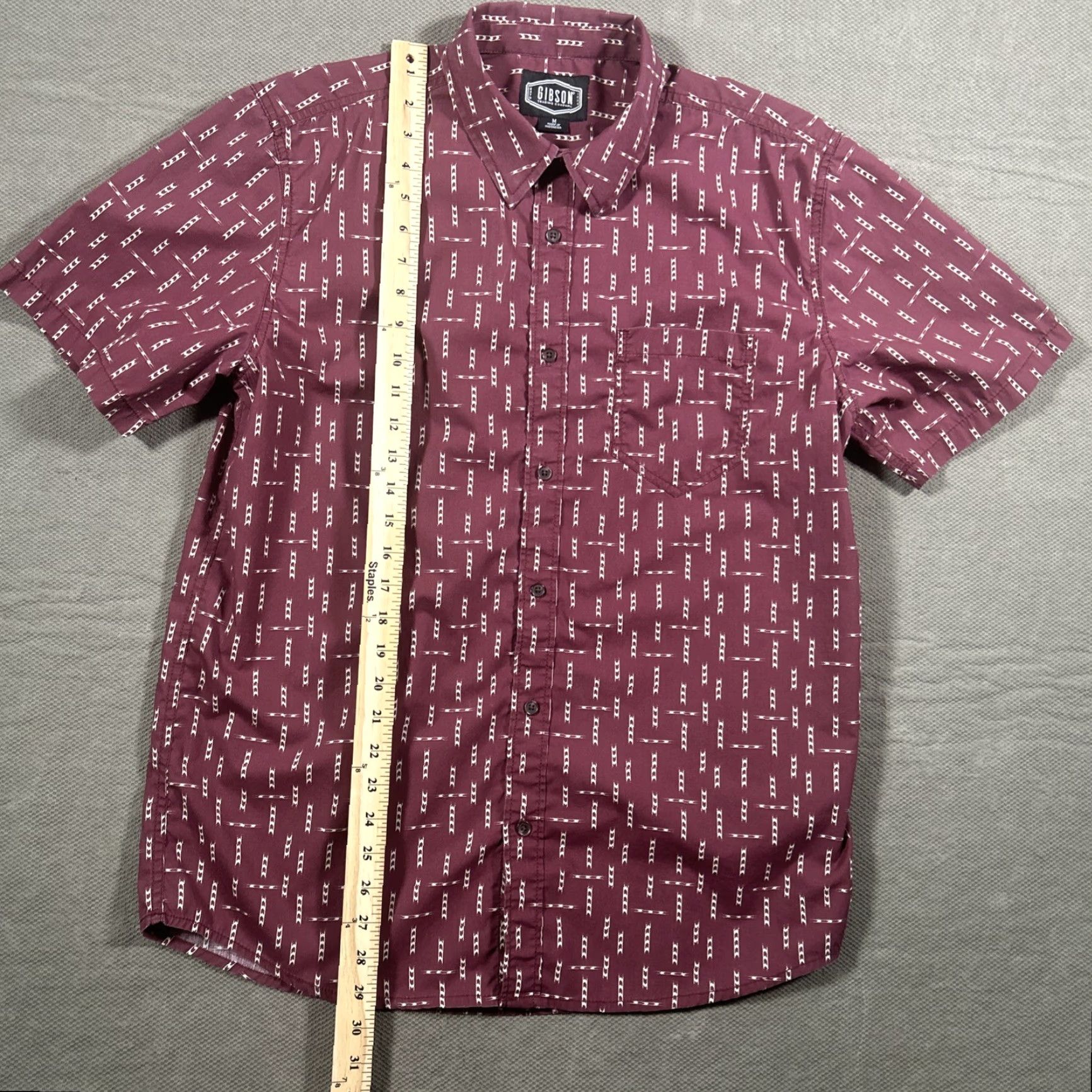 Vintage Gibson Trading Co Shirt Mens M Short Sleeve Button Up Maroon Red Size US M / EU 48-50 / 2 - 5 Thumbnail