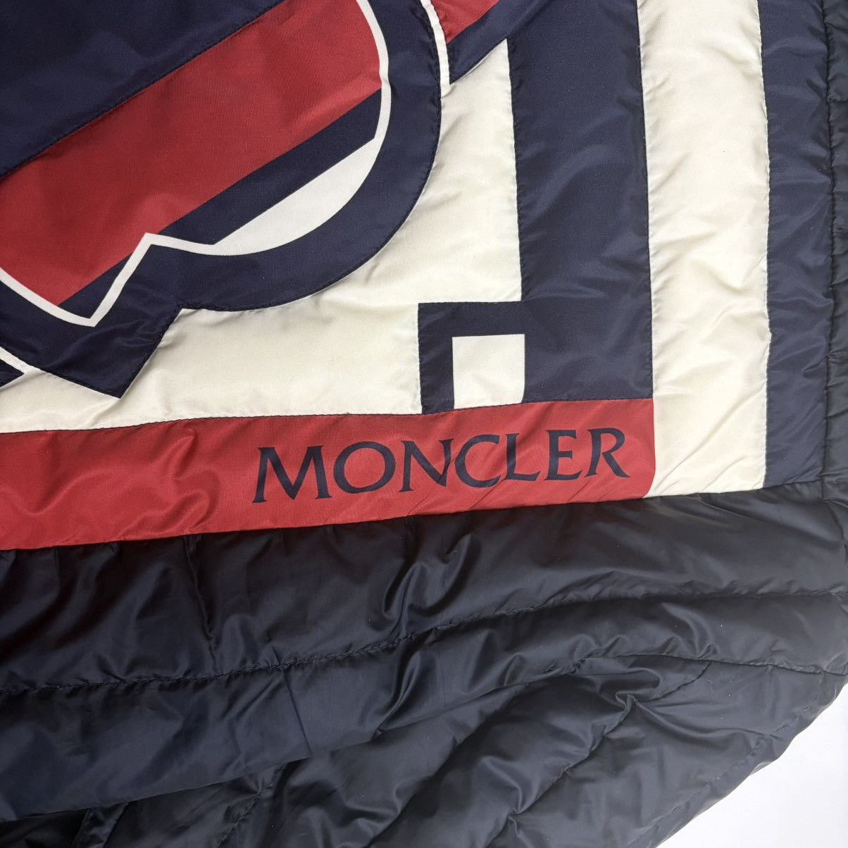 Moncler Moncler Puffer Jacket rare! Size US M / EU 48-50 / 2 - 6 Thumbnail