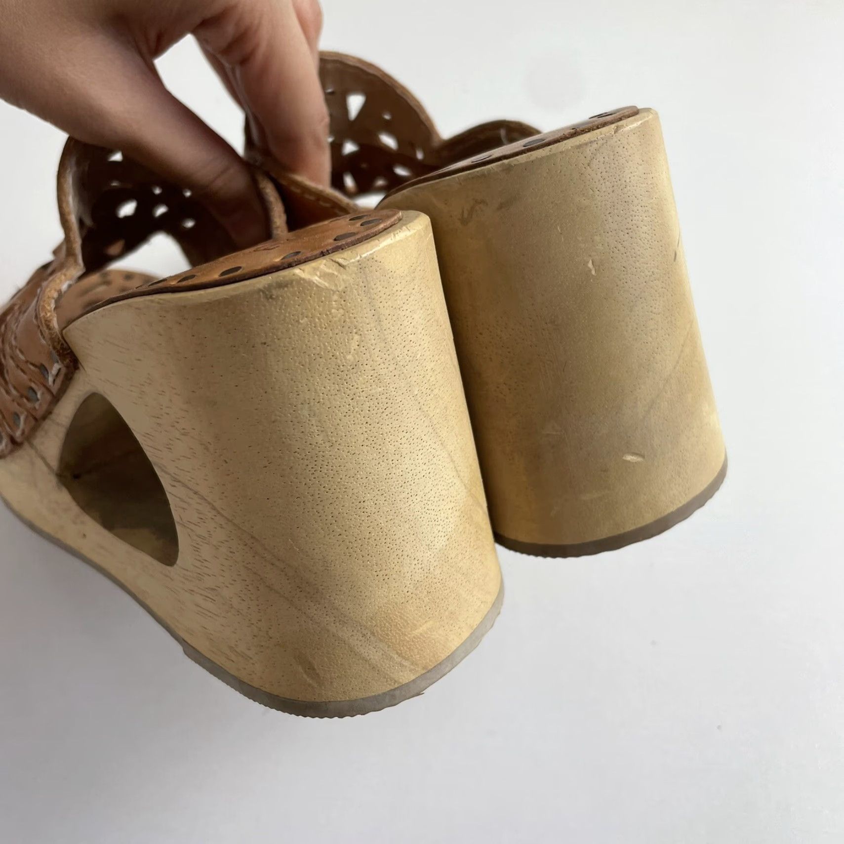 Vintage VINTAGE Y2K Wedge Sandals 7 Tan Leather Chunky Platform Wooden Block Heel Cutout - Two Lips Womens Shoes Brown Size US 7 / IT 37 - 6 Thumbnail