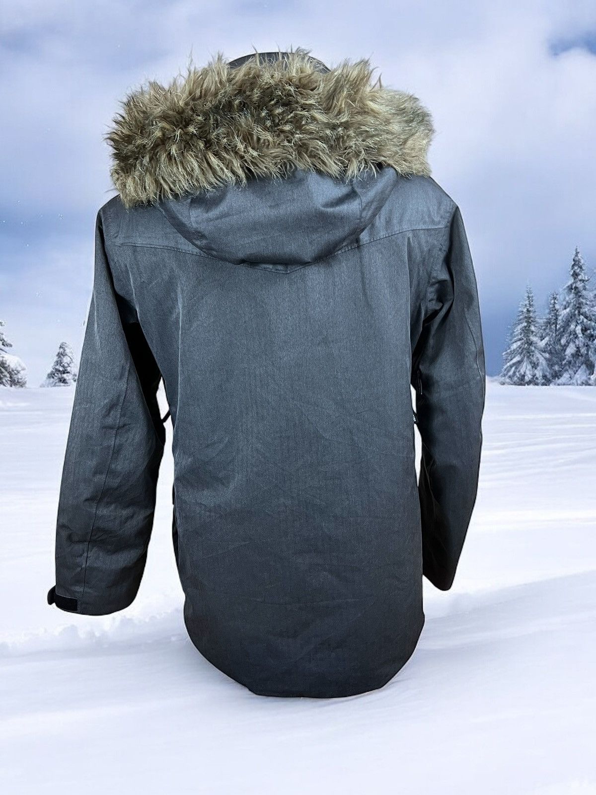 Helly Hansen Helly Hansen Ski Jacket perfect condition size S Size US S / EU 44-46 / 1 - 4 Thumbnail