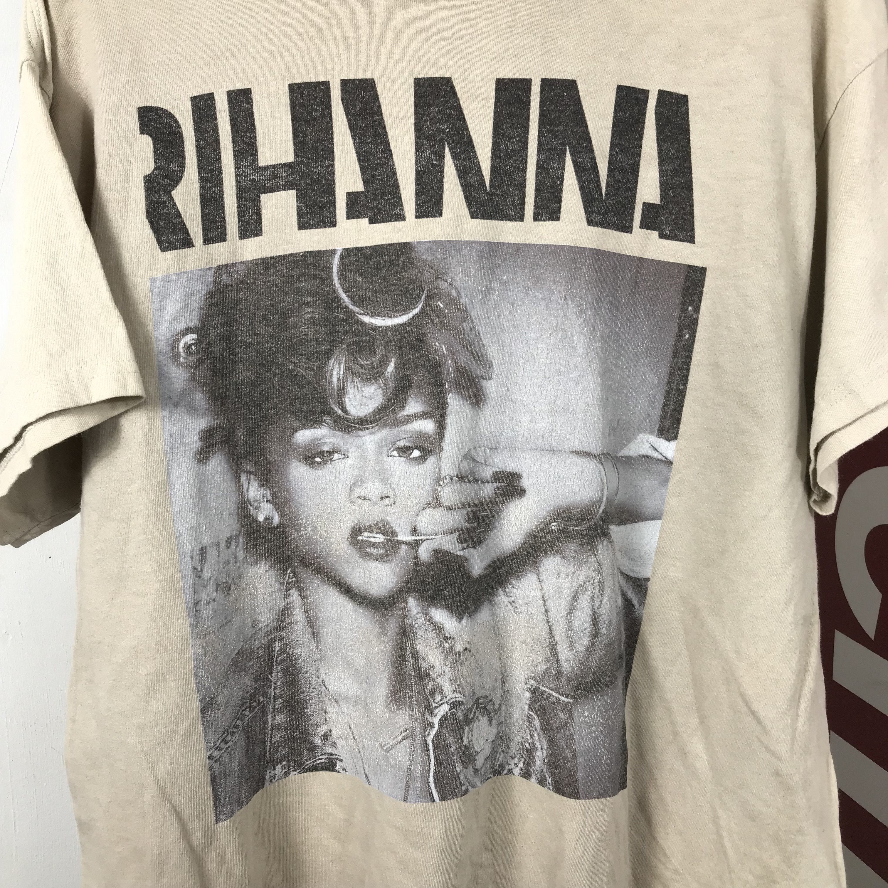Band Tees Vintage Rihanna “Bitch better have my money” Band Shirt XL Size US L / EU 52-54 / 3 - 3 Thumbnail