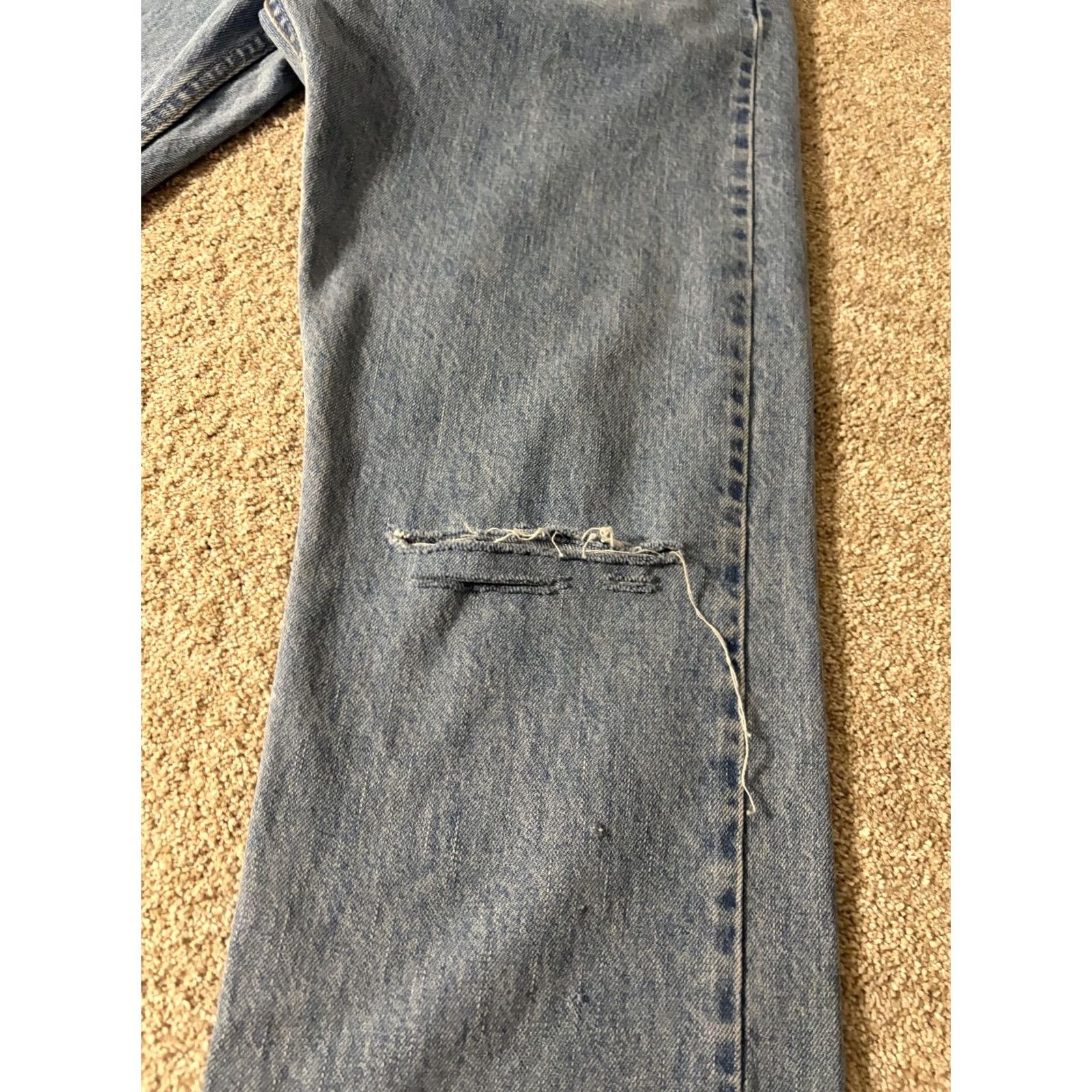 Levi's Levi's 505 Jeans Mens 36x30 Light Wash Blue Regular Straight Denim Distressed Pockets Vintage No Size US 36 / EU 52 - 5 Thumbnail