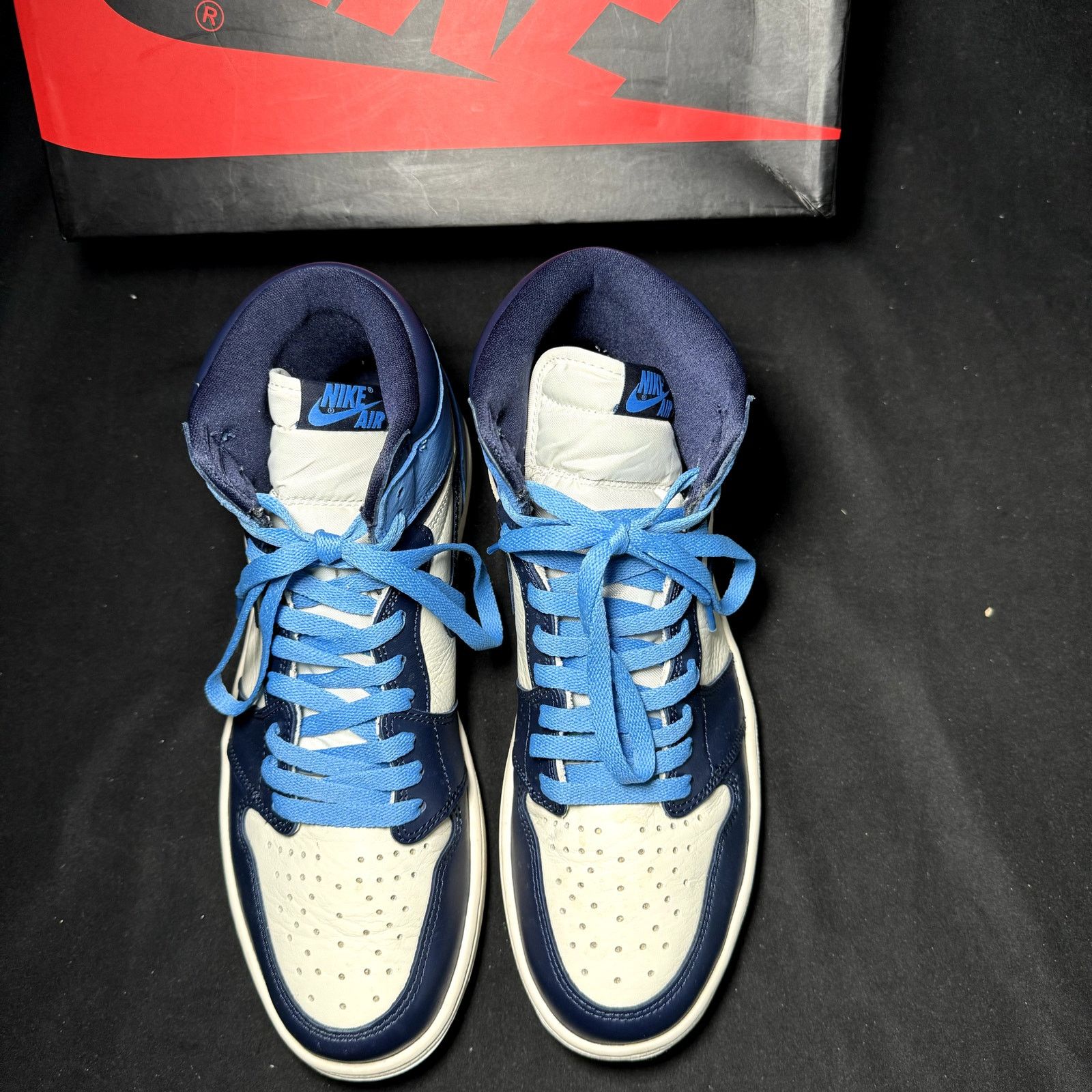Jordan Brand × Nike Size 9.5 - Nike Air Jordan 1 Retro High OG Obsidian Shoes Size US 9.5 / EU 42-43 - 4 Thumbnail
