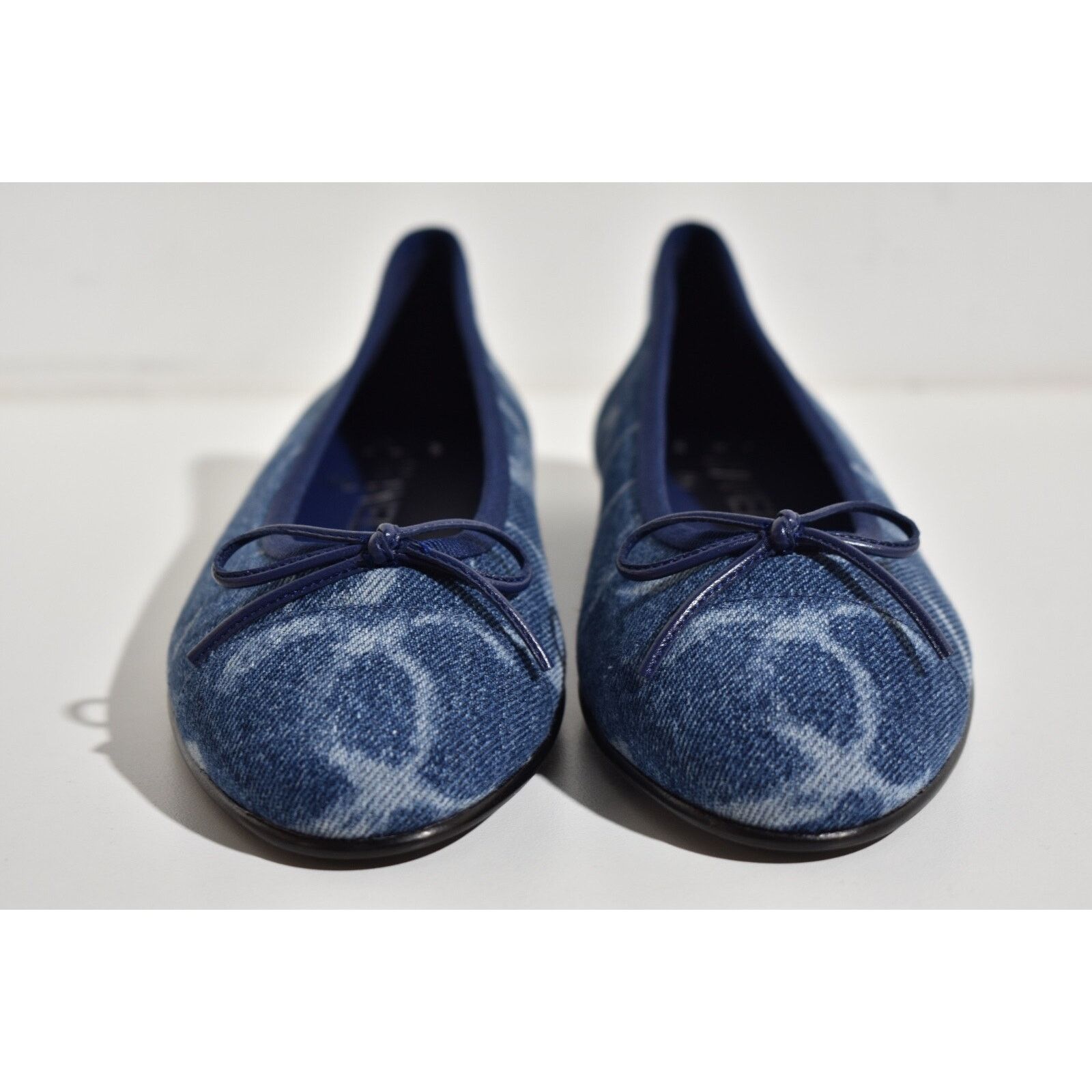 Chanel 23B Printed Denim CC Logo Bow Tie Ballet Ballerina Flat 36.5 Size US 6.5 / IT 36.5 - 6 Thumbnail