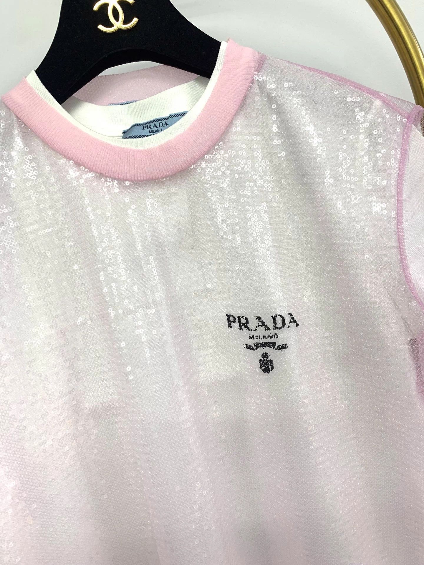 Prada Prada Pink Sequin 2pc Short-sleeve XS Separate New Size XS / US 0-2 / IT 36-38 - 2 Thumbnail