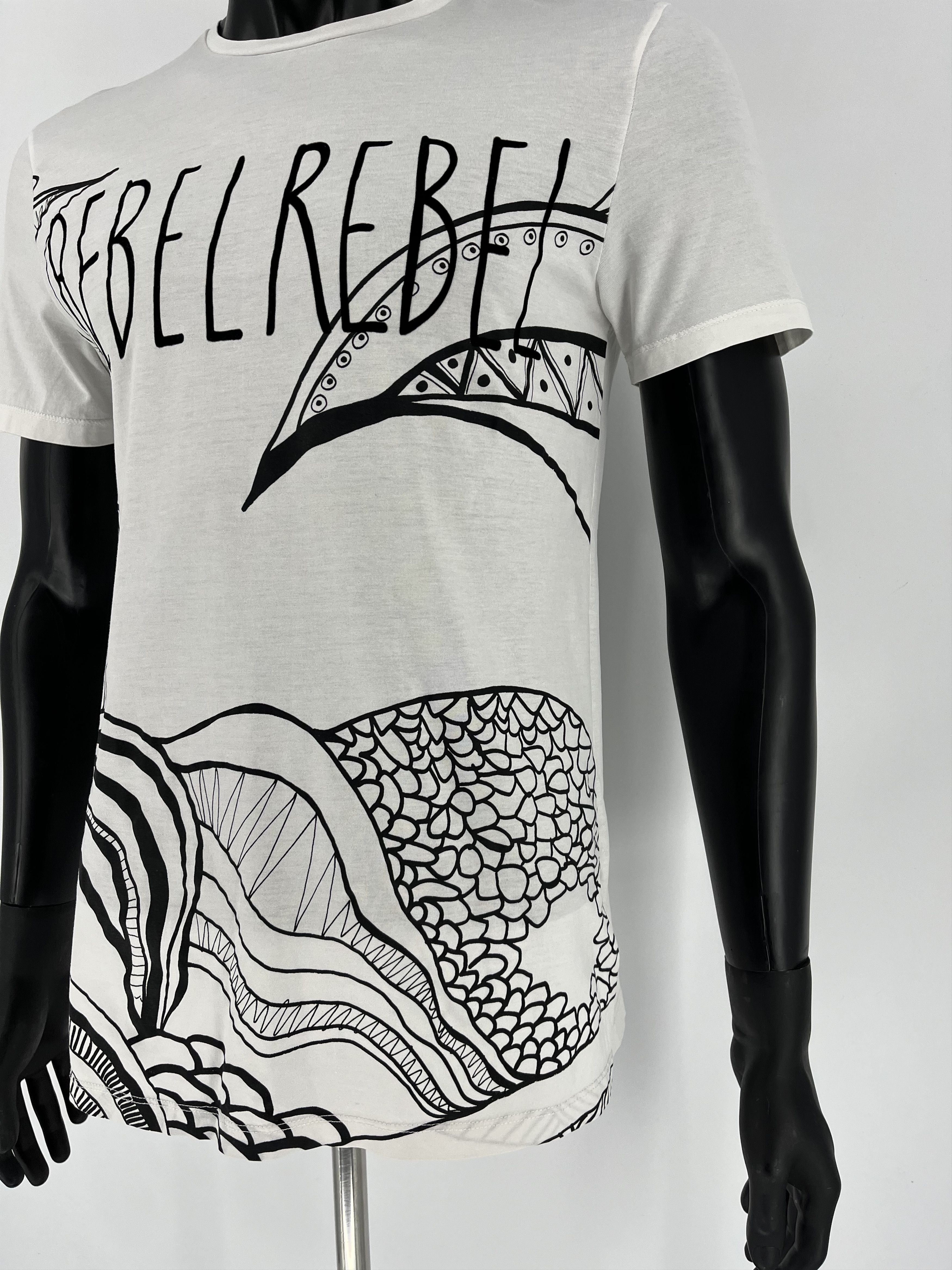 Antony Morato Antony Morato "REBELREBEL" Avant Garde Designer Y2k Tee Size US L / EU 52-54 / 3 - 7 Thumbnail