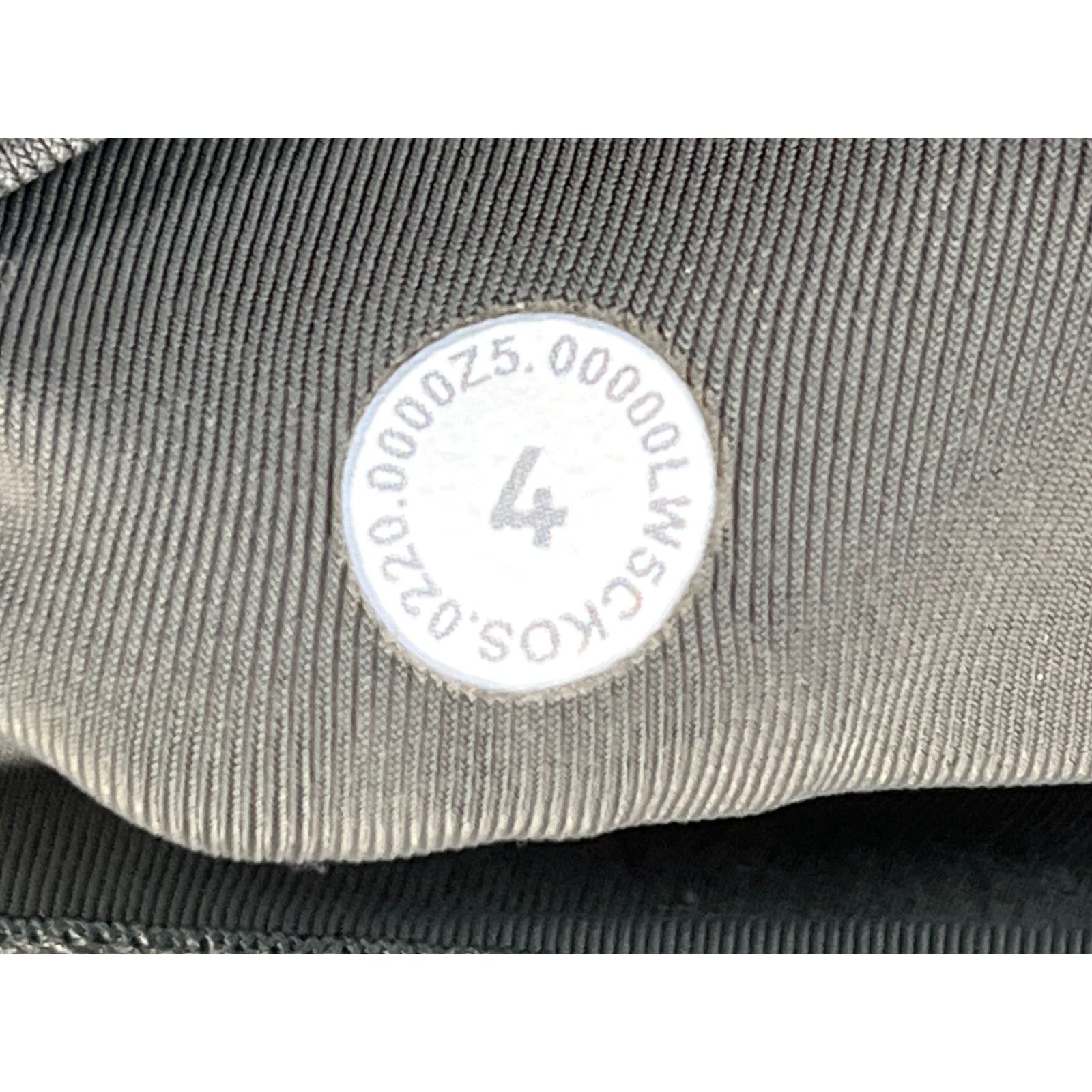 Lululemon VINTAGE Lululemon Rogue Renegade Super Hi Rise Leggings Women 4 Sage Gray Athletic Size 27" / US 4 / IT 40 - 4 Thumbnail
