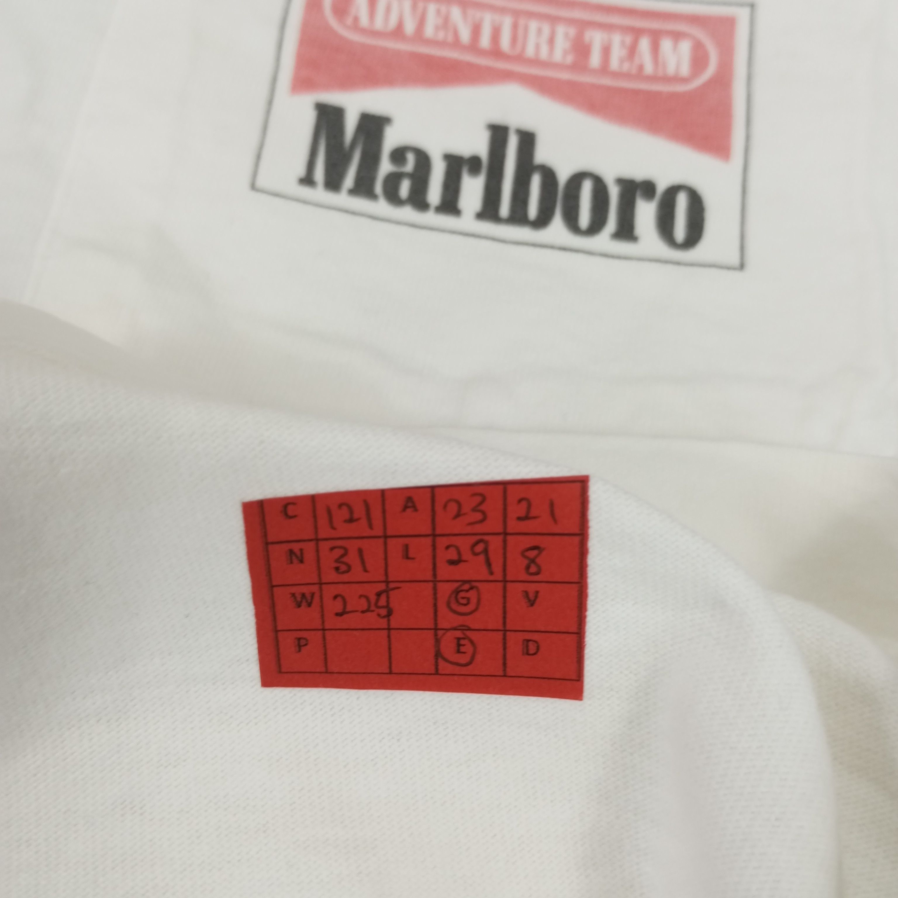 Marlboro × Vintage Marlboro Adventure Team Pocket Vintage Distressed Tshirt Size US XL / EU 56 / 4 - 11 Thumbnail