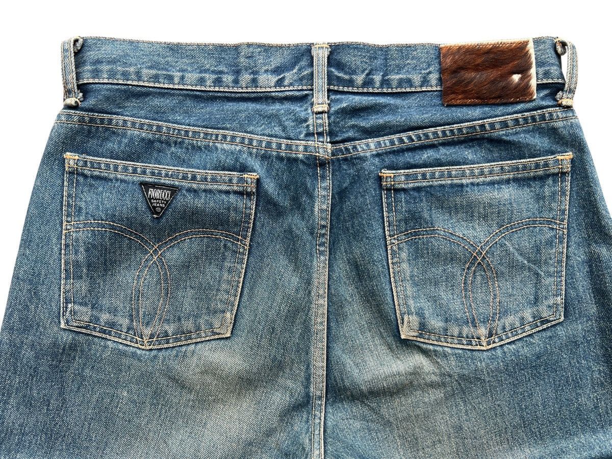 Fiorucci Vintage Fiorucci Distressed Selvedge Denim Jeans 31x32 Size US 31 - 8 Thumbnail