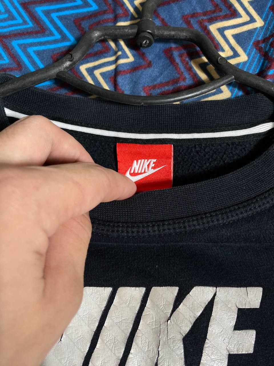 Nike × Vintage 90s Nike Air Big Logo Vintage Y2K Faded Retro Sweatshirt Size US L / EU 52-54 / 3 - 2 Thumbnail