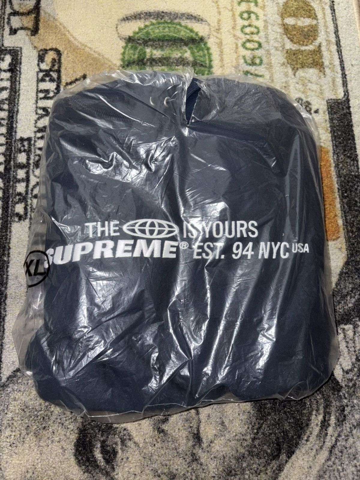 Supreme Supreme World Is Yours Hooded Sweatshirt Navy Size US XL / EU 56 / 4 - 1 Thumbnail