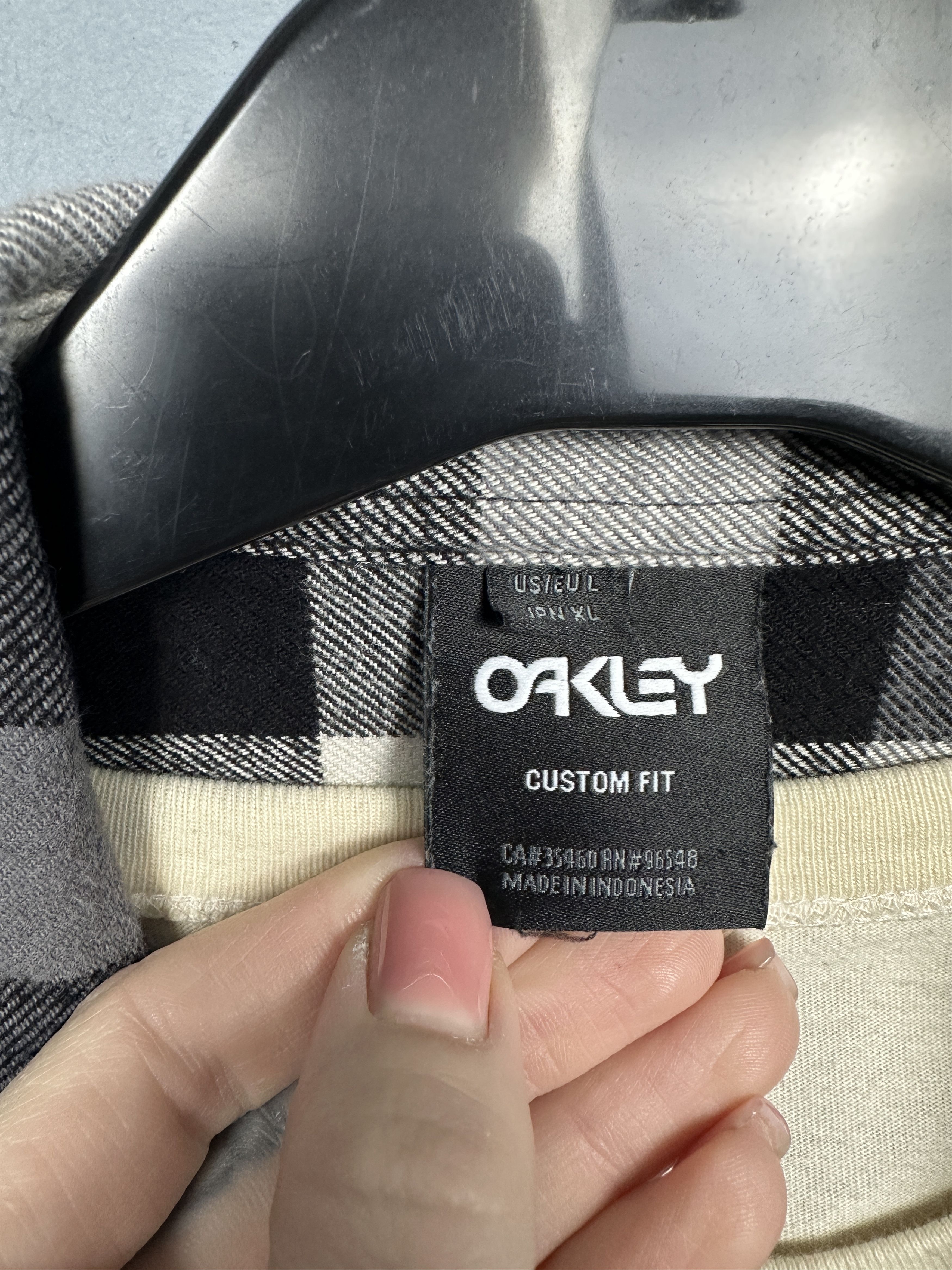 Oakley Oakley Mens Outdoor Flannel Plaid Shirt Size US L / EU 52-54 / 3 - 3 Thumbnail