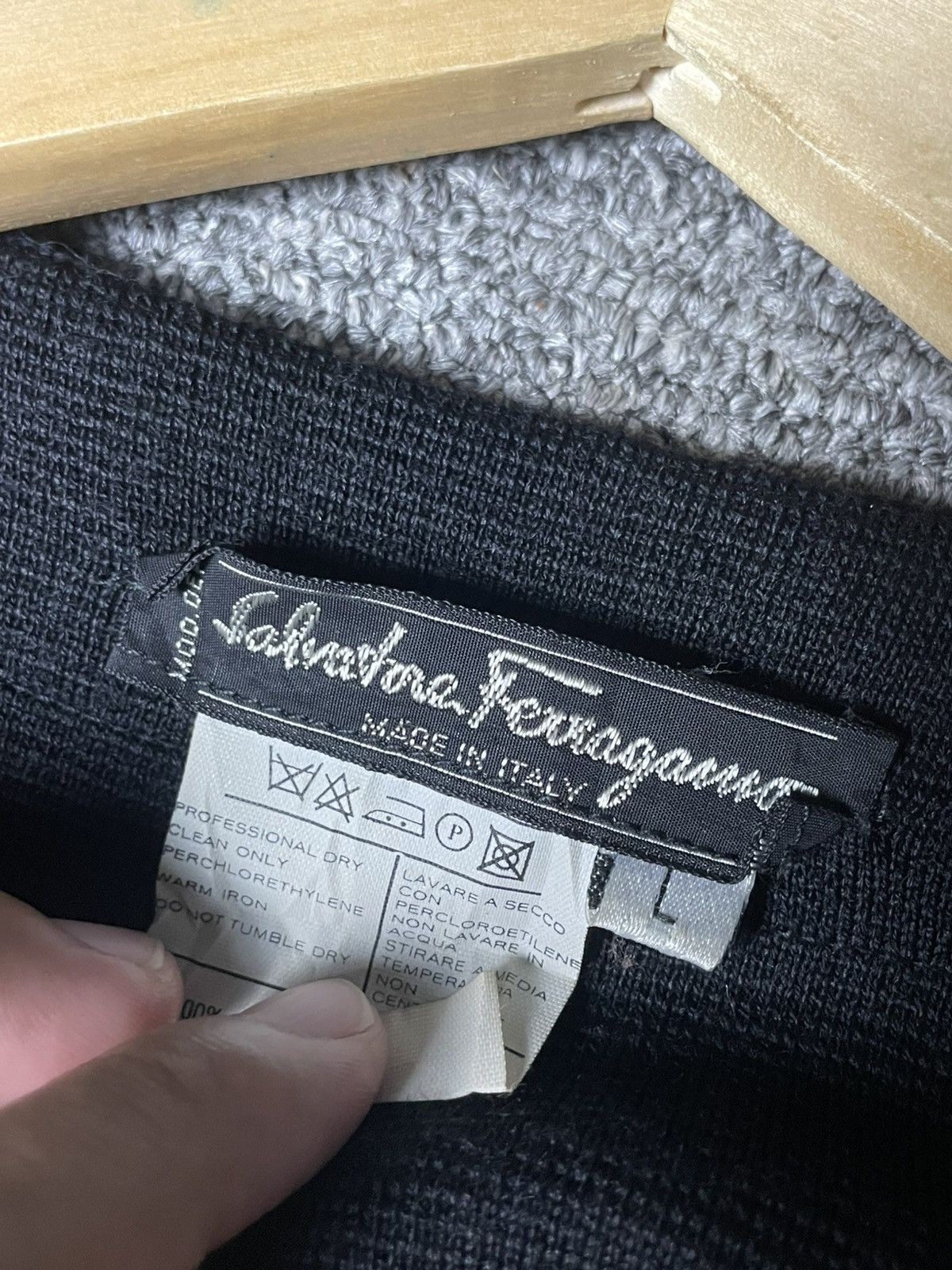 Salvatore Ferragamo Vintage Salvatore Ferragamo Midi Dress (144) Size L / US 10 / IT 46 - 6 Thumbnail