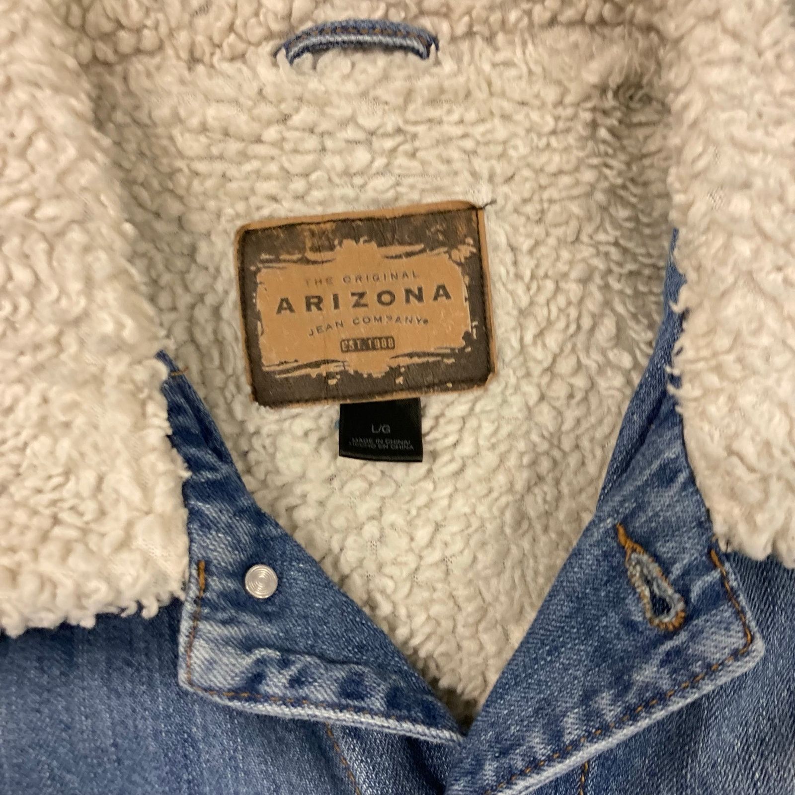 Vintage Vintage sherpa lined Arizona denim trucker jacket Size US L / EU 52-54 / 3 - 3 Thumbnail