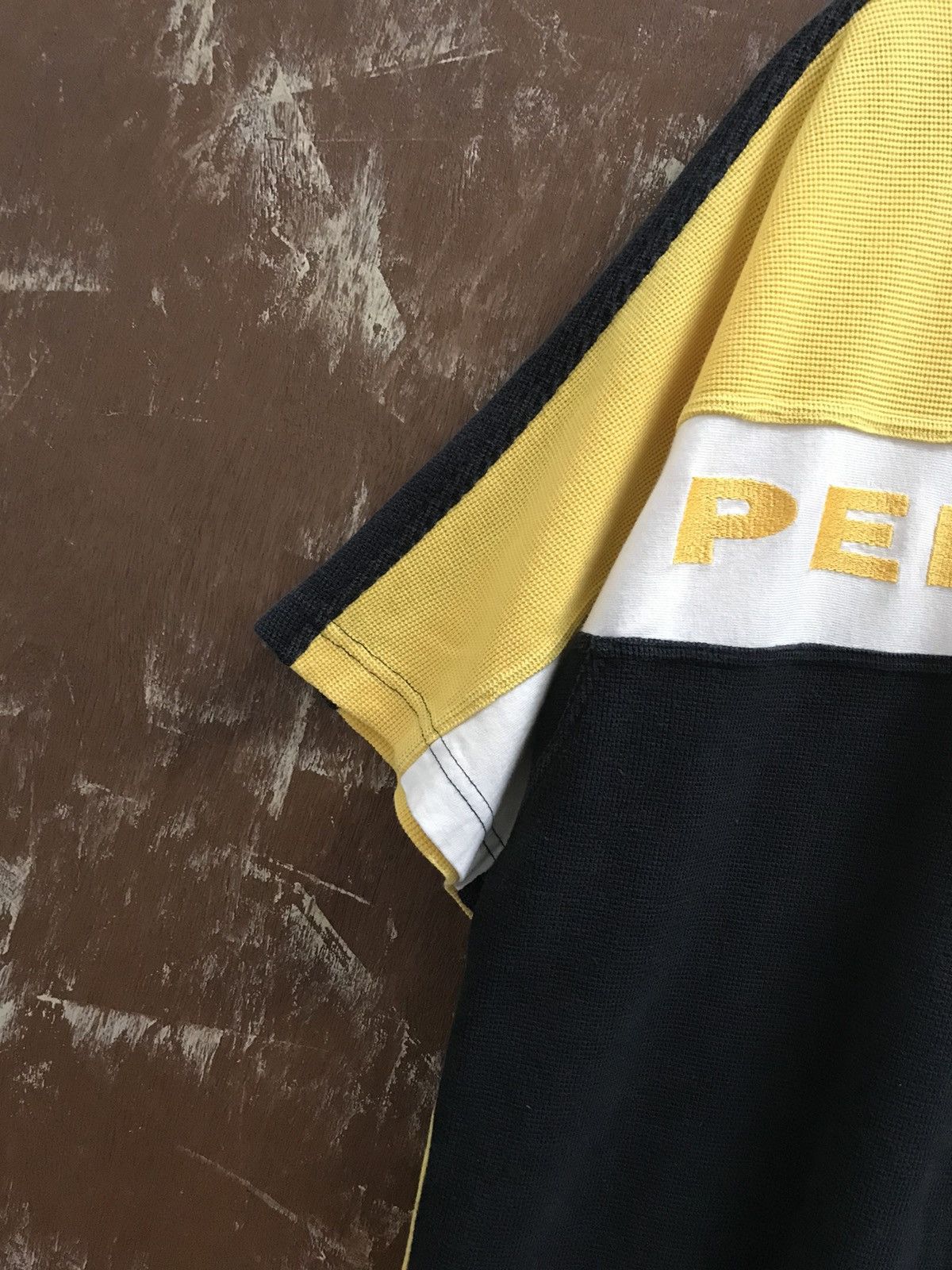 Marc Buchanan Vintage Pelle Pelle Marc Buchanan Big Spellout Tee Size US L / EU 52-54 / 3 - 3 Thumbnail