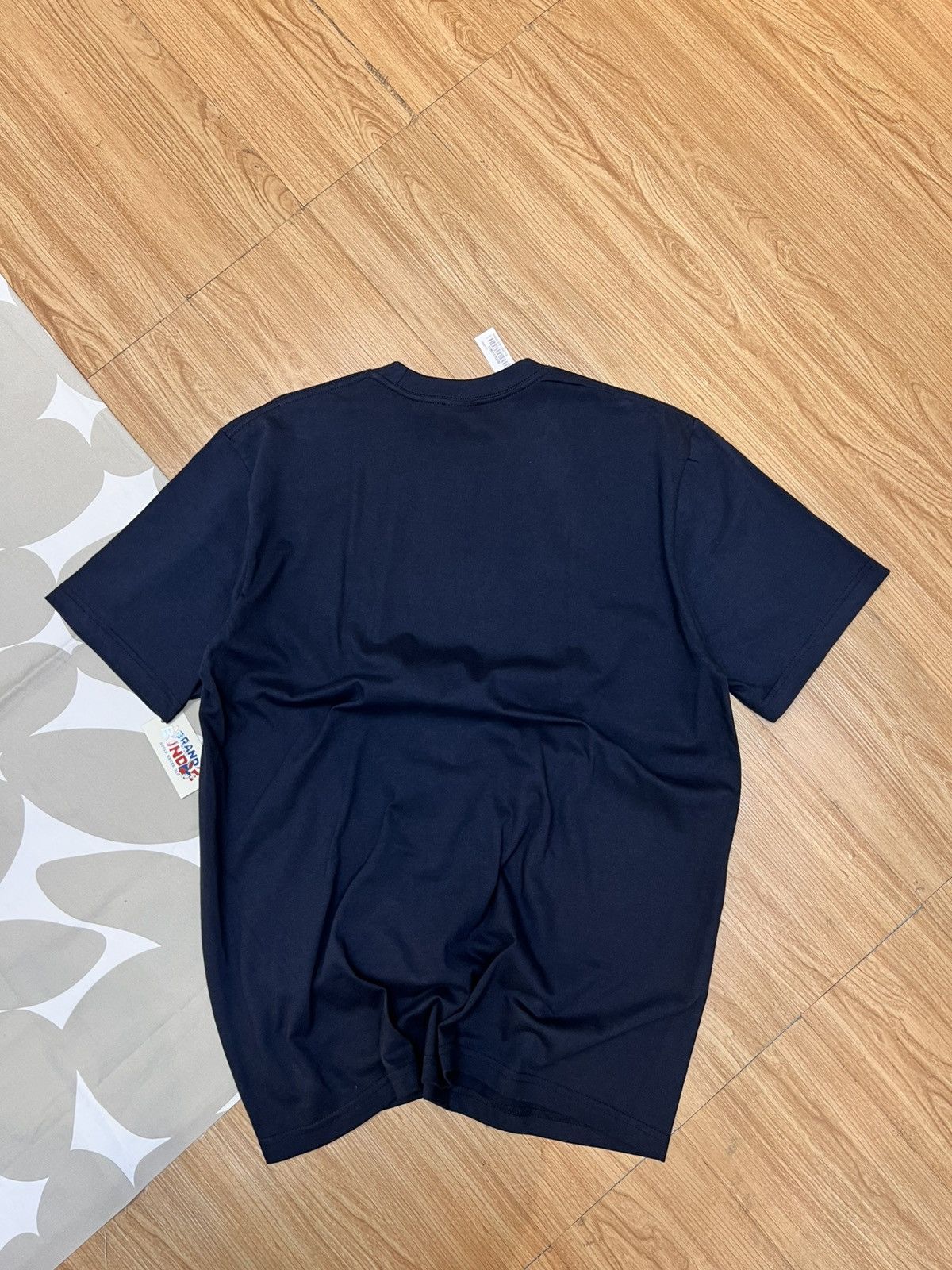 Supreme Supreme Arabic Size US M / EU 48-50 / 2 - 8 Thumbnail