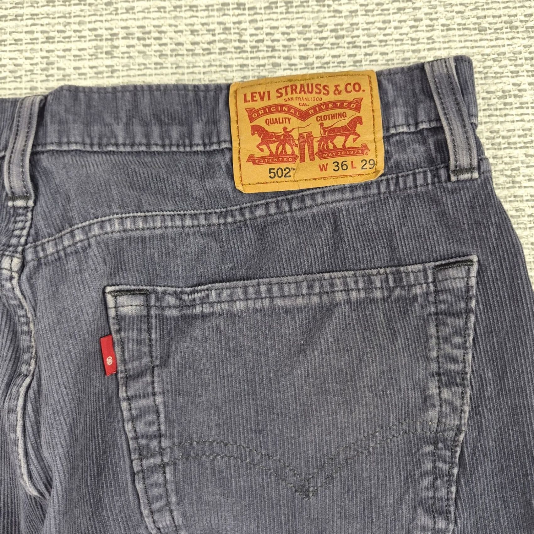 Levi's Levi's 502 Corduroy Jeans Mens 36x29 Gray Regular Fit Tapered Stretch Pockets Logo 5-Pocket Denim Corduroy USA 80s 90s Vintage N/A Size US 36 / EU 52 - 4 Thumbnail