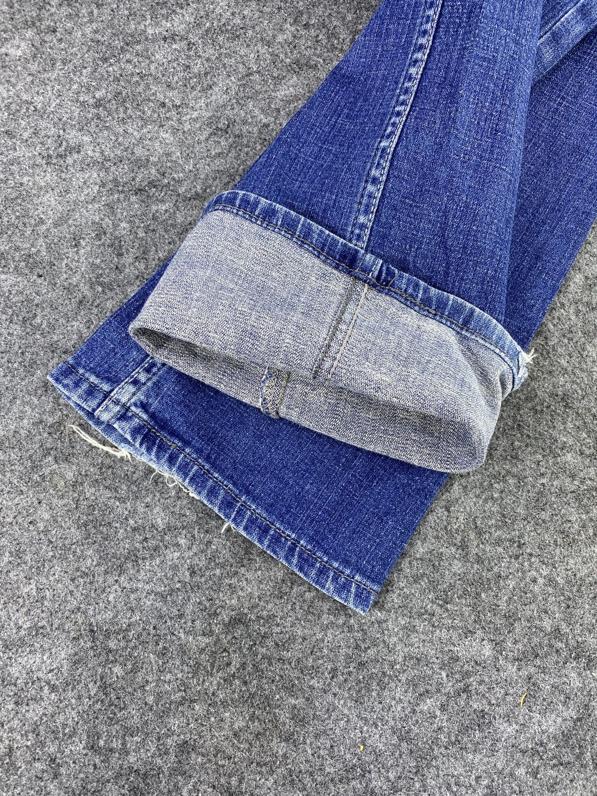 Levi's Levi's Blue Wash Flare Jeans - J1014 Size 26" / US 2 / IT 38 - 14 Thumbnail