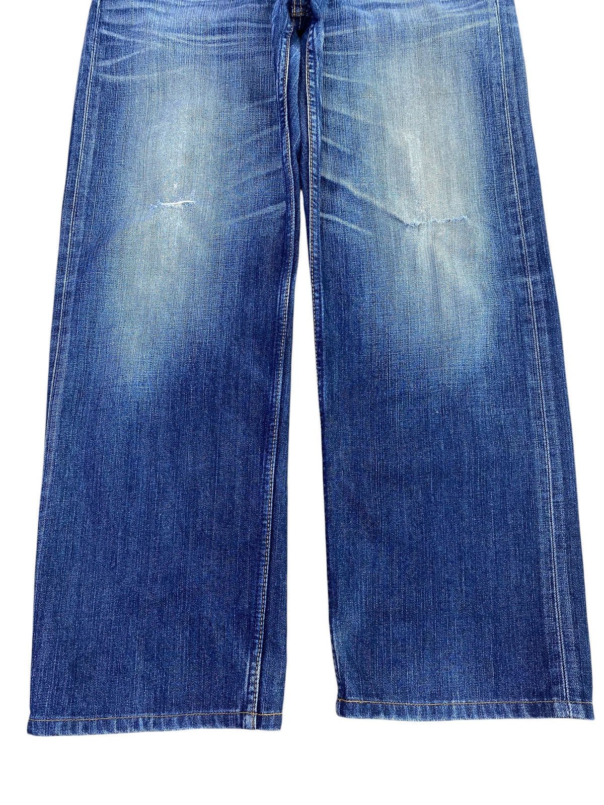 Levi's Levi’s 703 Whiskers Ripped Style Loose Jeans Size US 32 / EU 48 - 9 Thumbnail