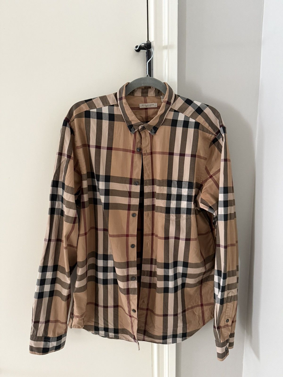 Burberry Burberry Plaid Button Down Size US XL / EU 56 / 4 - 1 Thumbnail