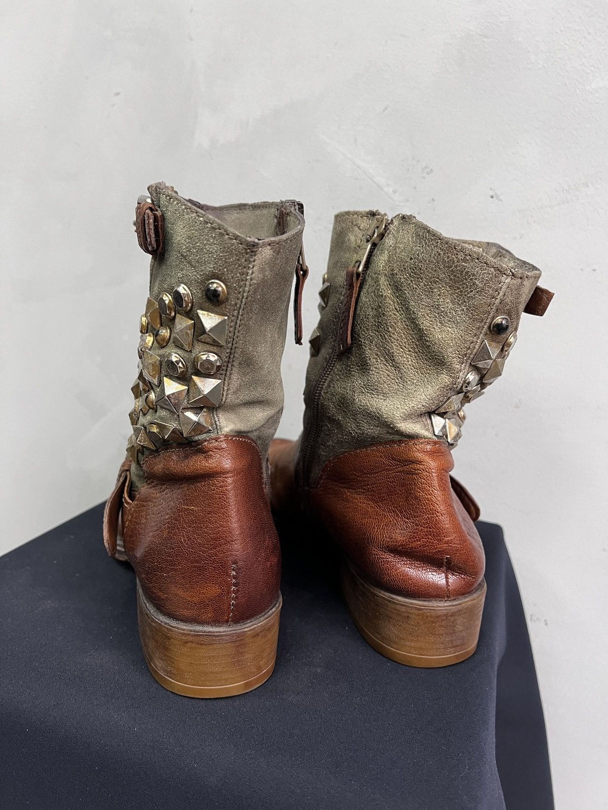 Hedi Slimane Studded platform brown boots avant garde vintage A.S. 98 Size US 7.5 / EU 40-41 - 9 Thumbnail