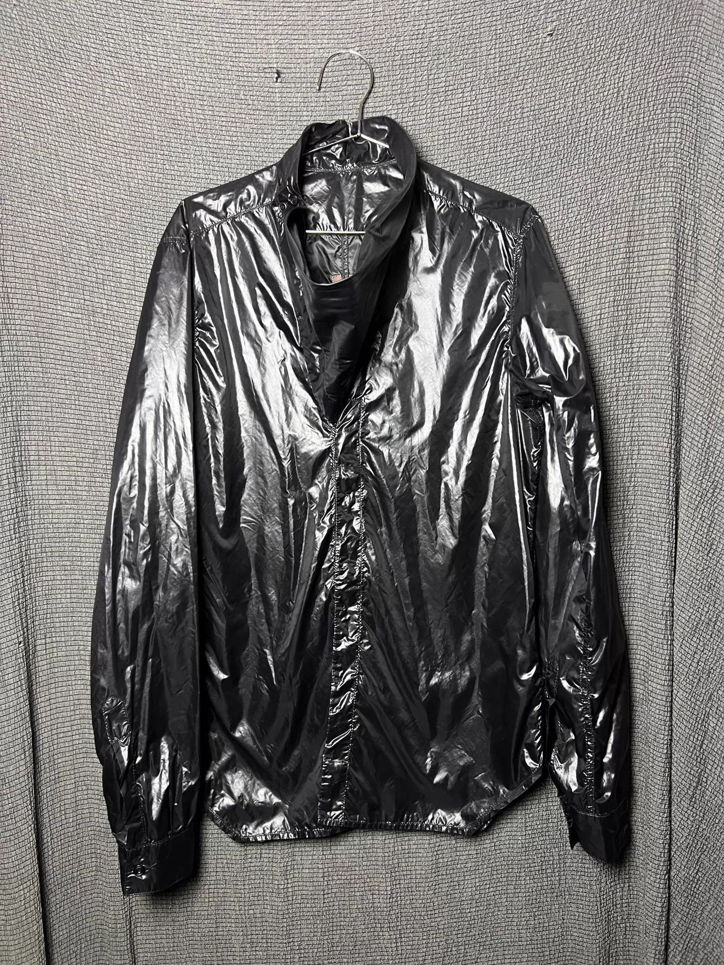 Rick Owens Shiny Black Long-Sleeve Button-Up Shirt. Size US M / EU 48-50 / 2 - 1 Thumbnail