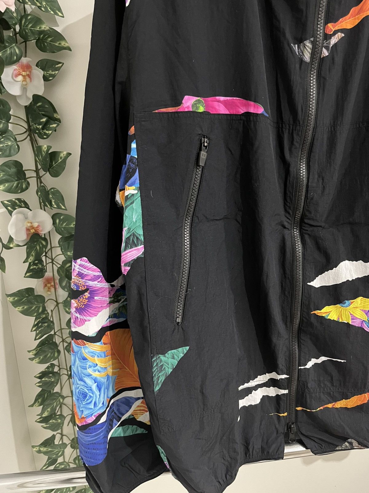 Yohji Yamamoto Y-3 by Yohji Yamamoto Floral Print Windbreaker Jacket Size US L / EU 52-54 / 3 - 9 Thumbnail